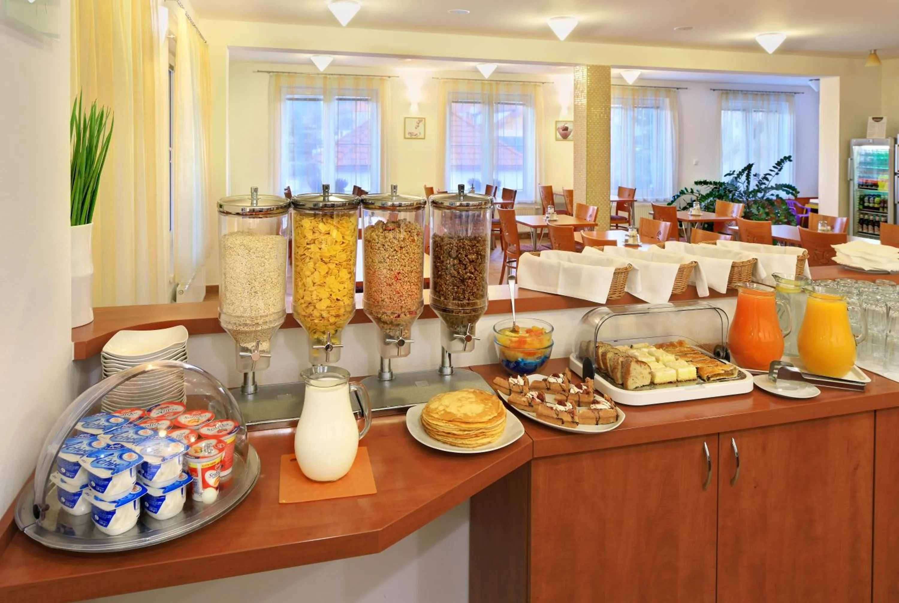 Restaurant/places to eat in Penzion Krumlov - Massage studio