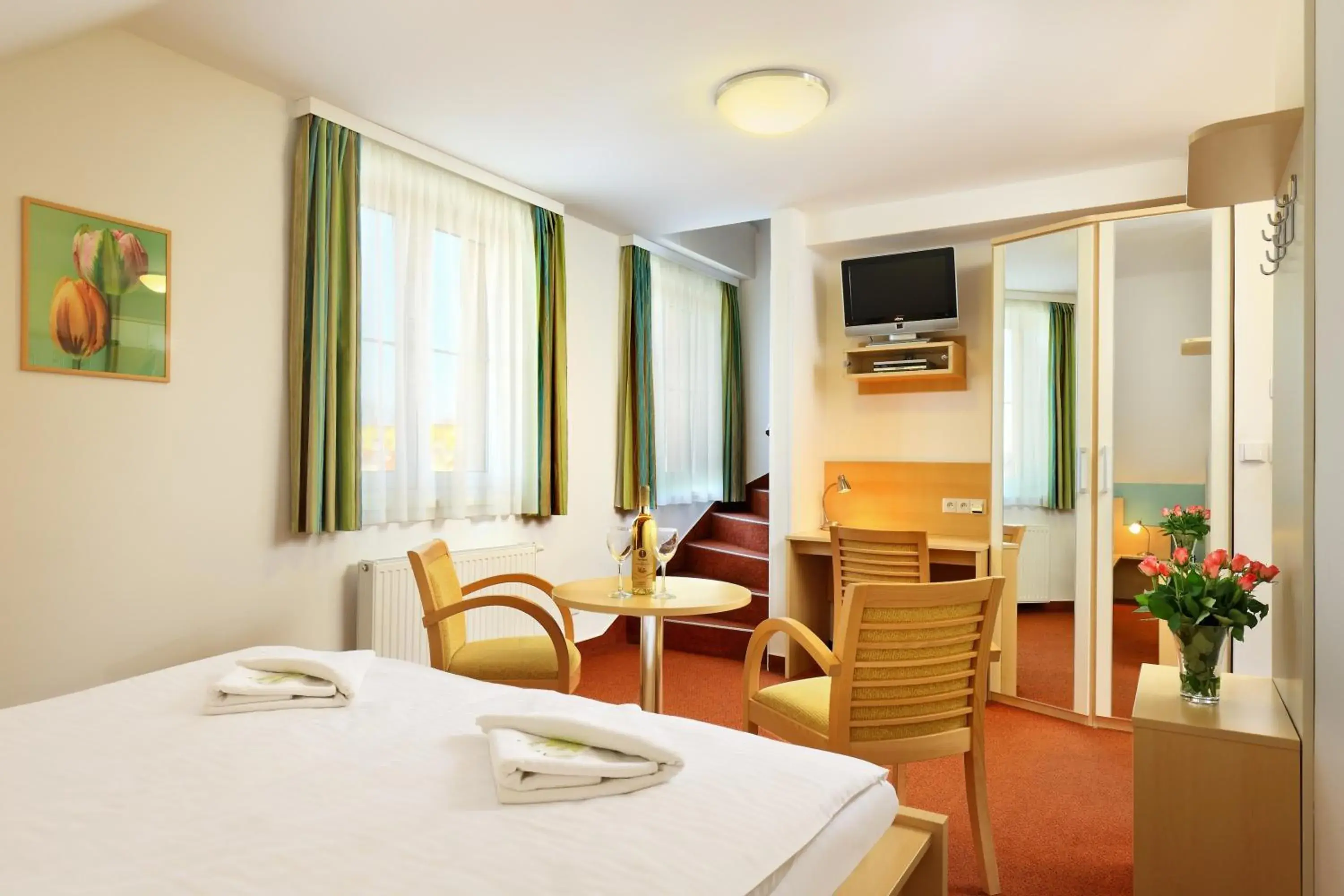 Quadruple Room - Duplex in Penzion Krumlov - Massage studio Quadruple Room - Duplex in Penzion Krumlov - Massage studio