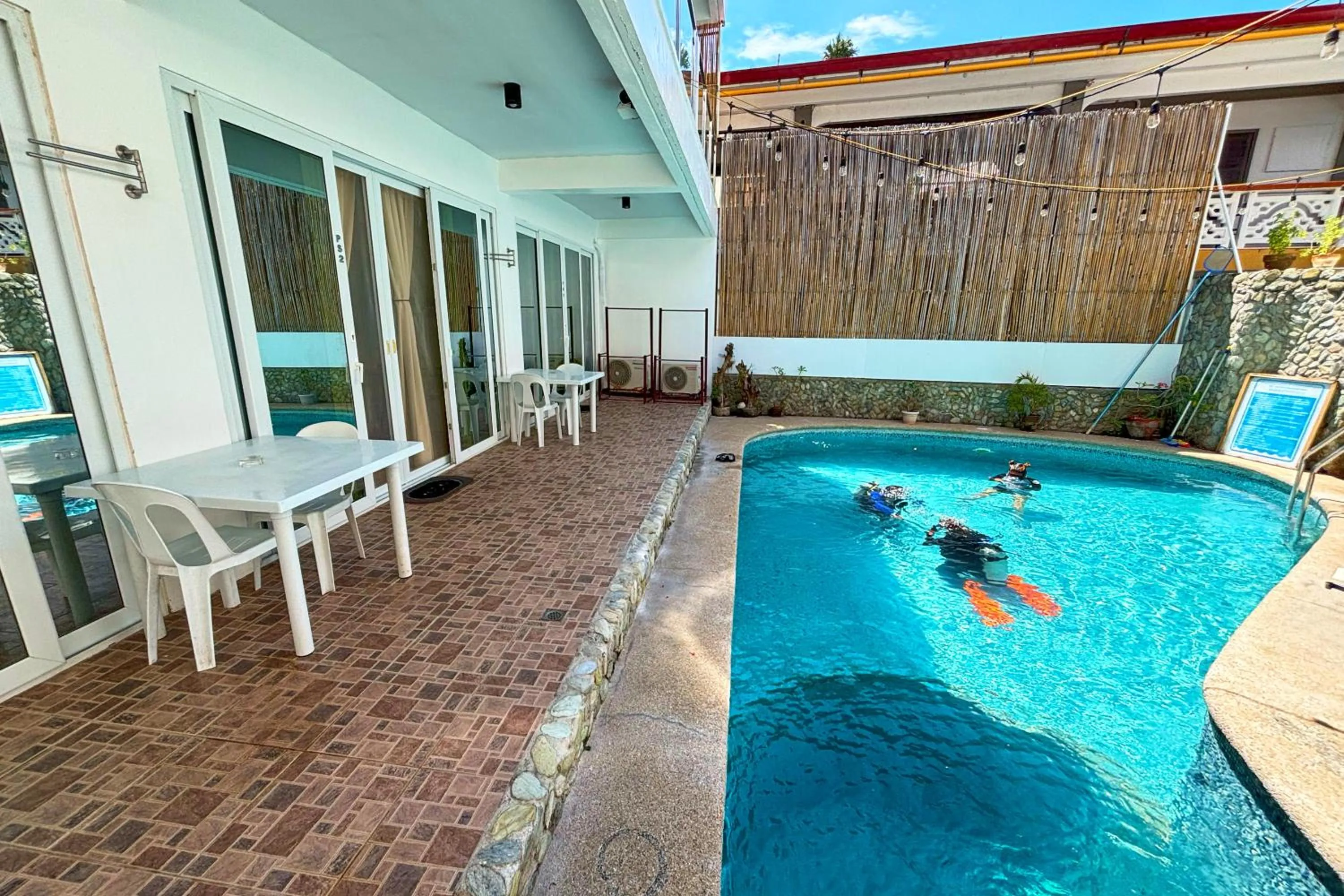 Arkipelago Divers and Beach Resort