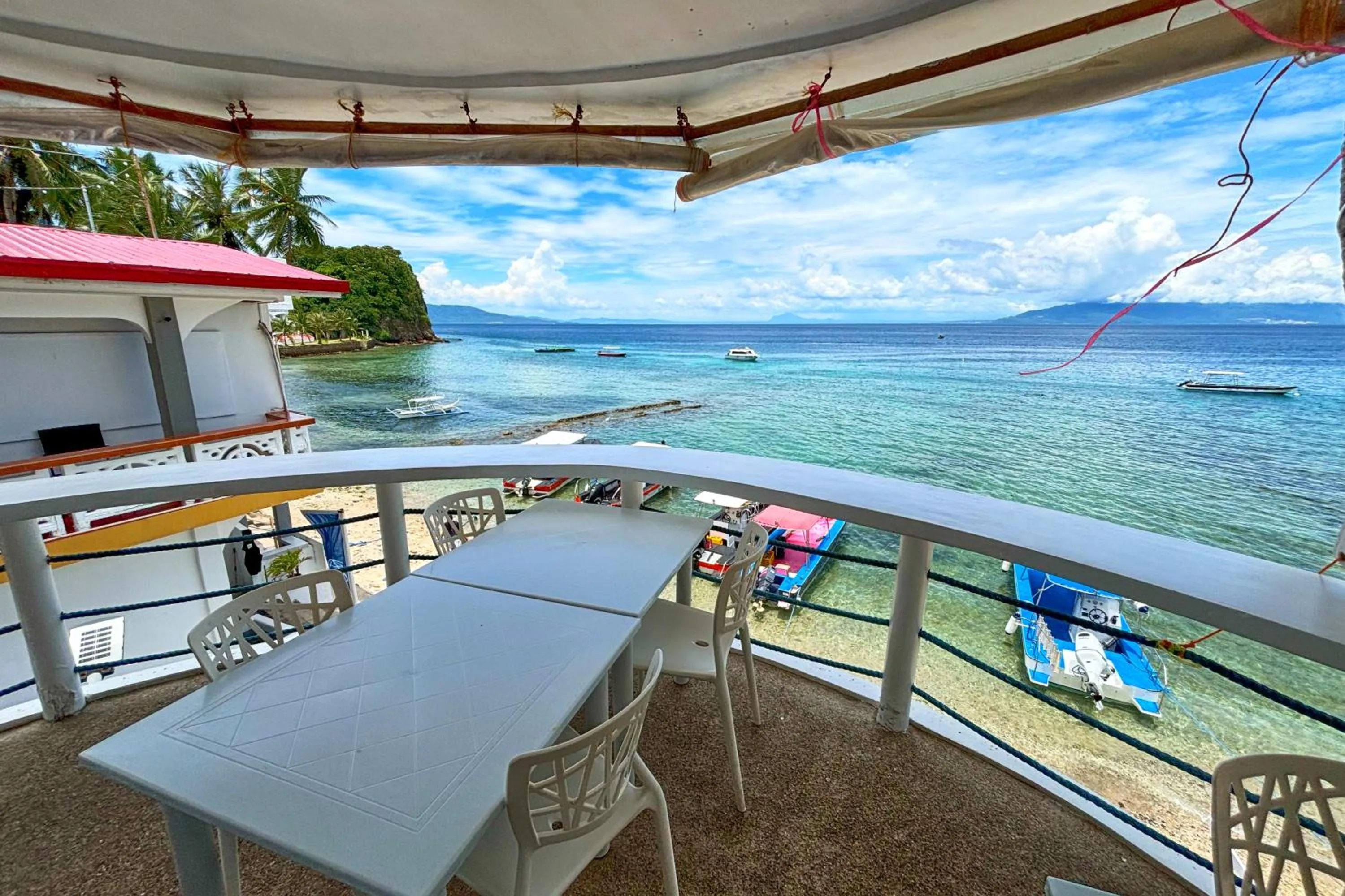 Arkipelago Divers and Beach Resort