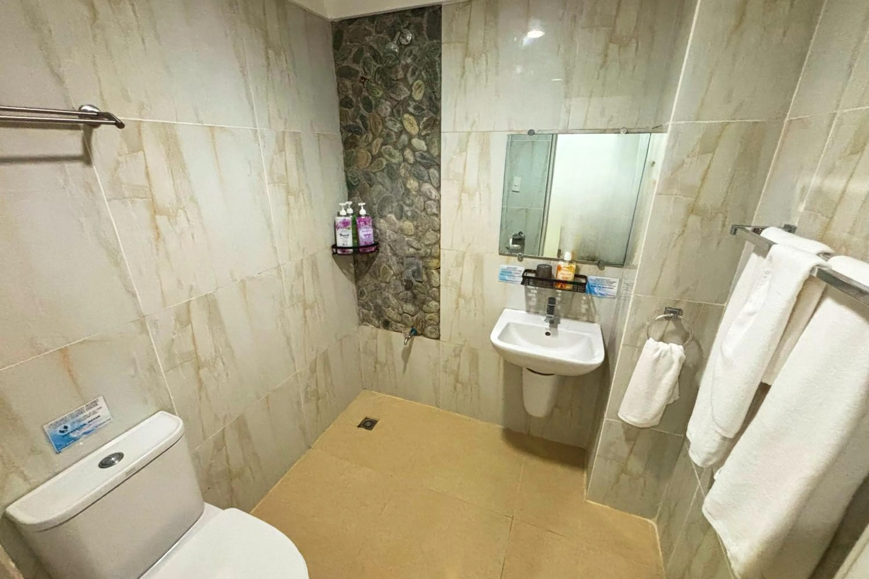 Arkipelago Divers and Beach Resort