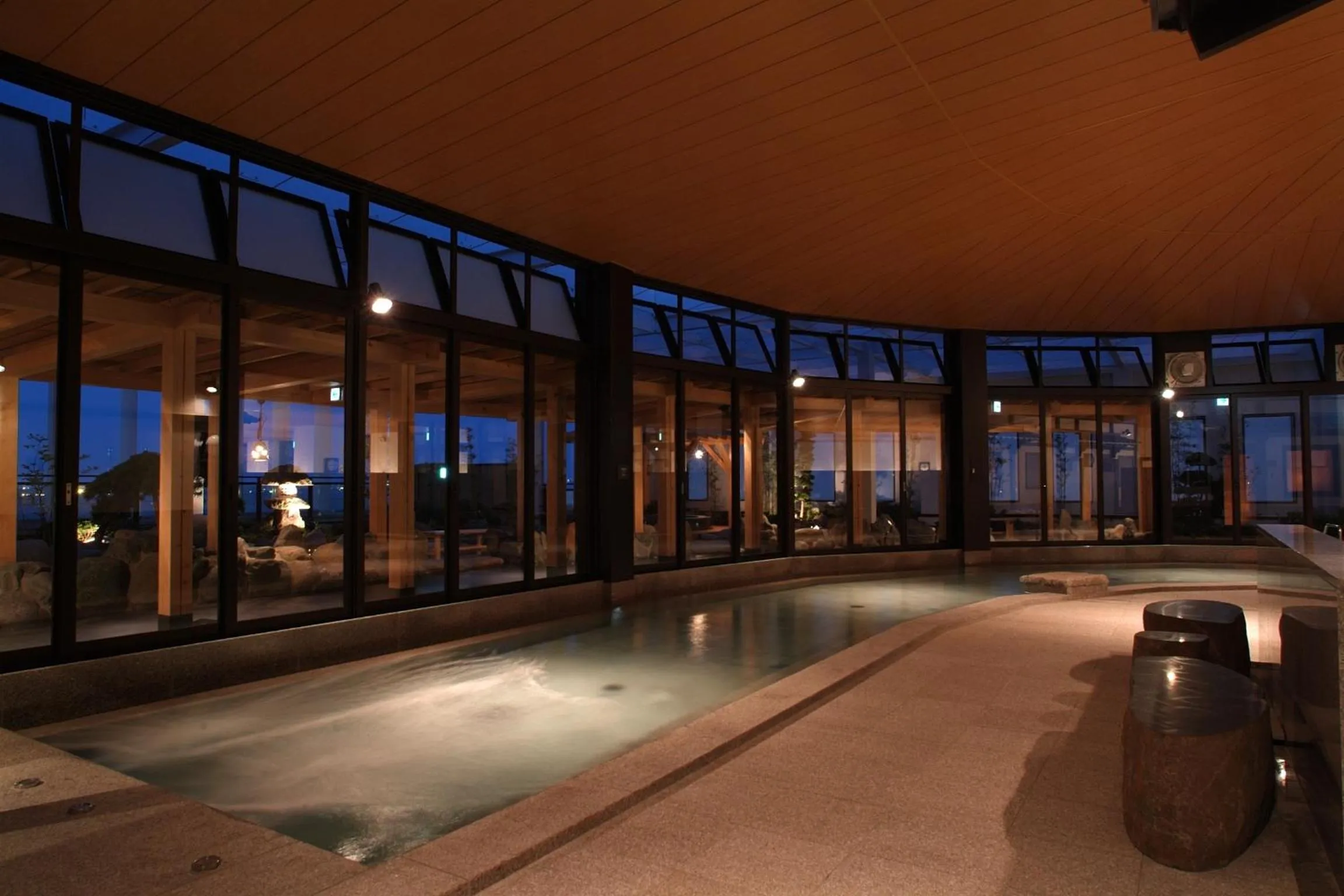 Hot Spring Bath in Yokohama Minatomirai Manyo Club