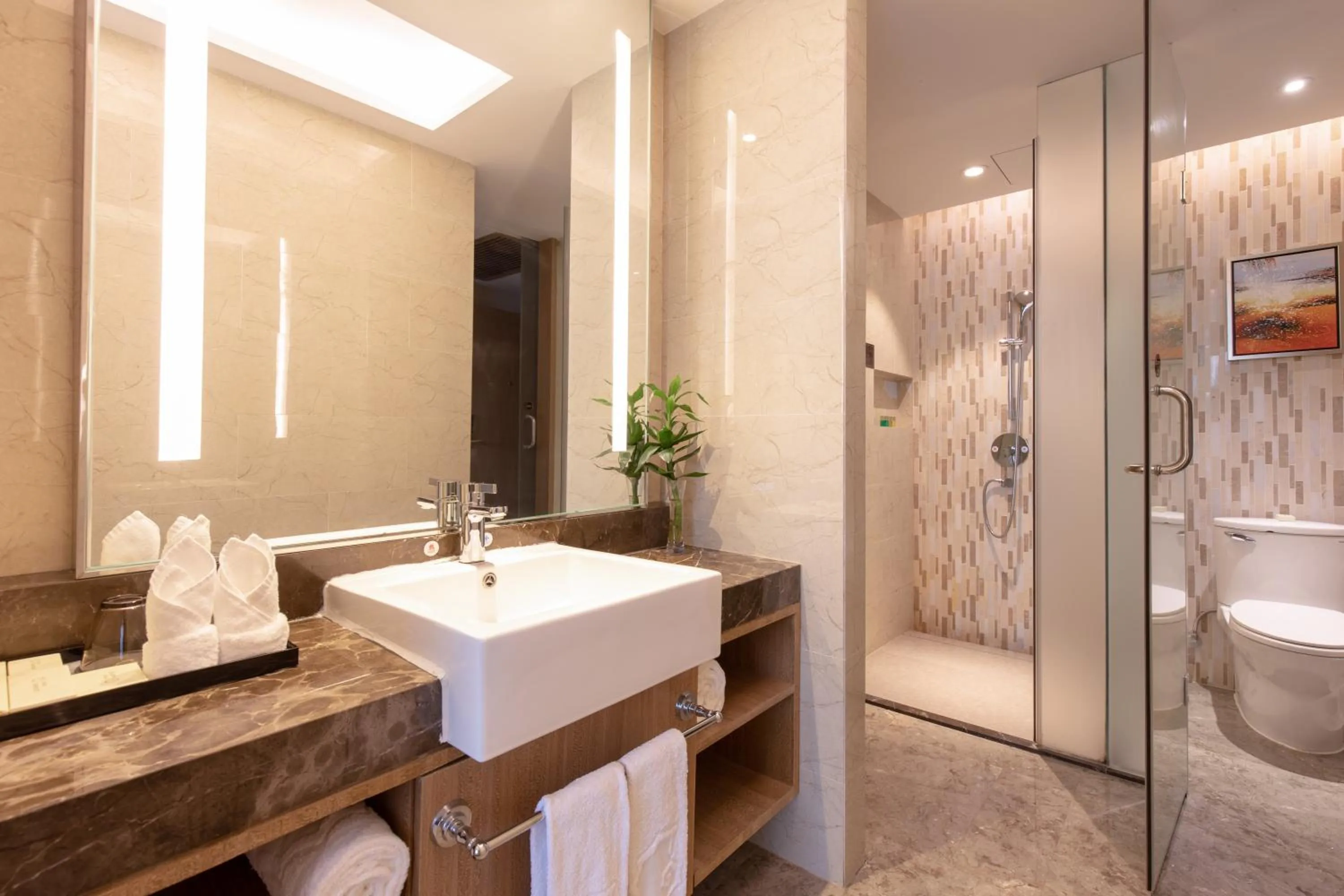 Bathroom in 南国会1站酒店 广交会免费穿梭巴士