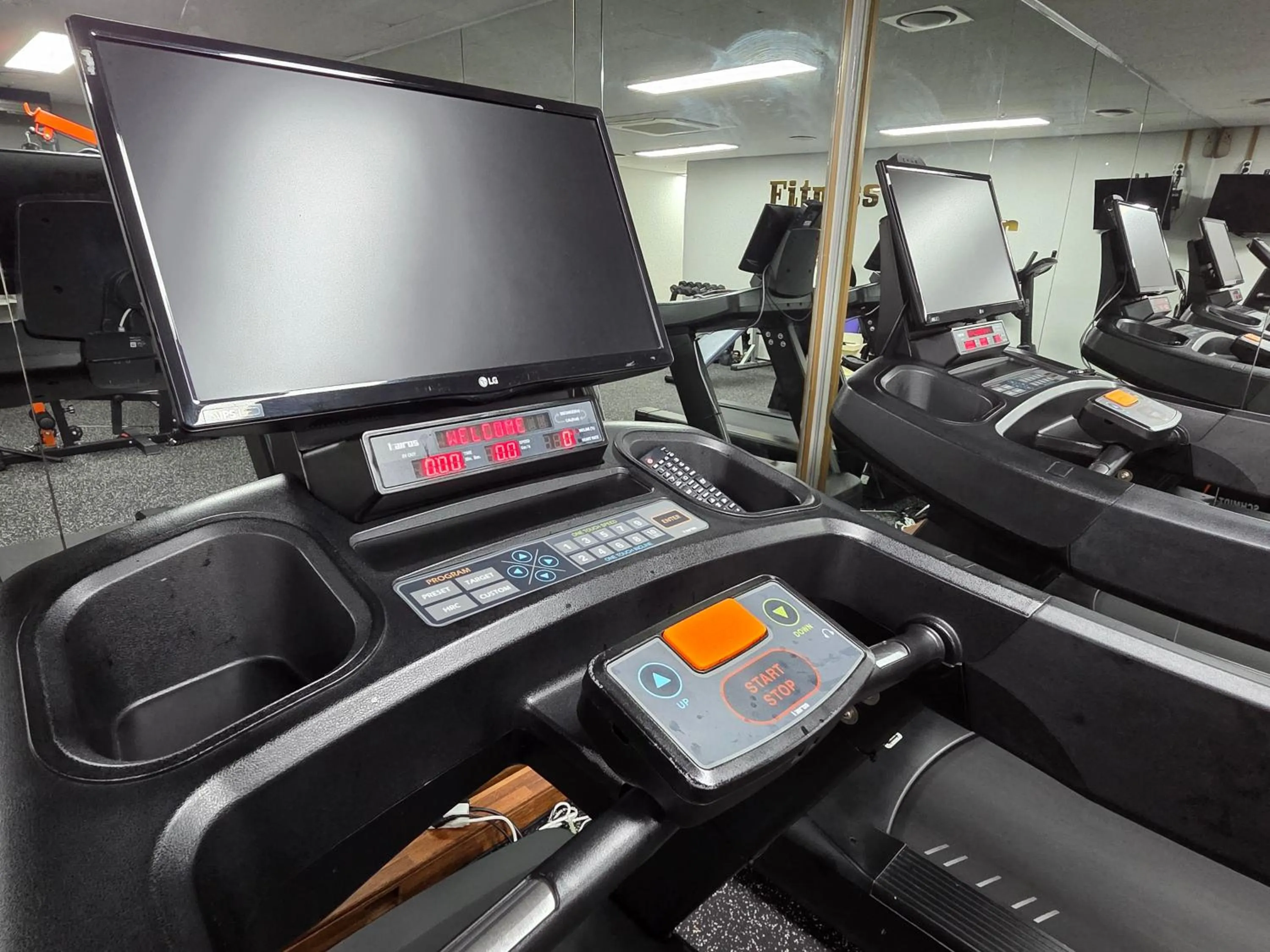 Fitness centre/facilities in Ramada by Wyndham Jeju City Hall