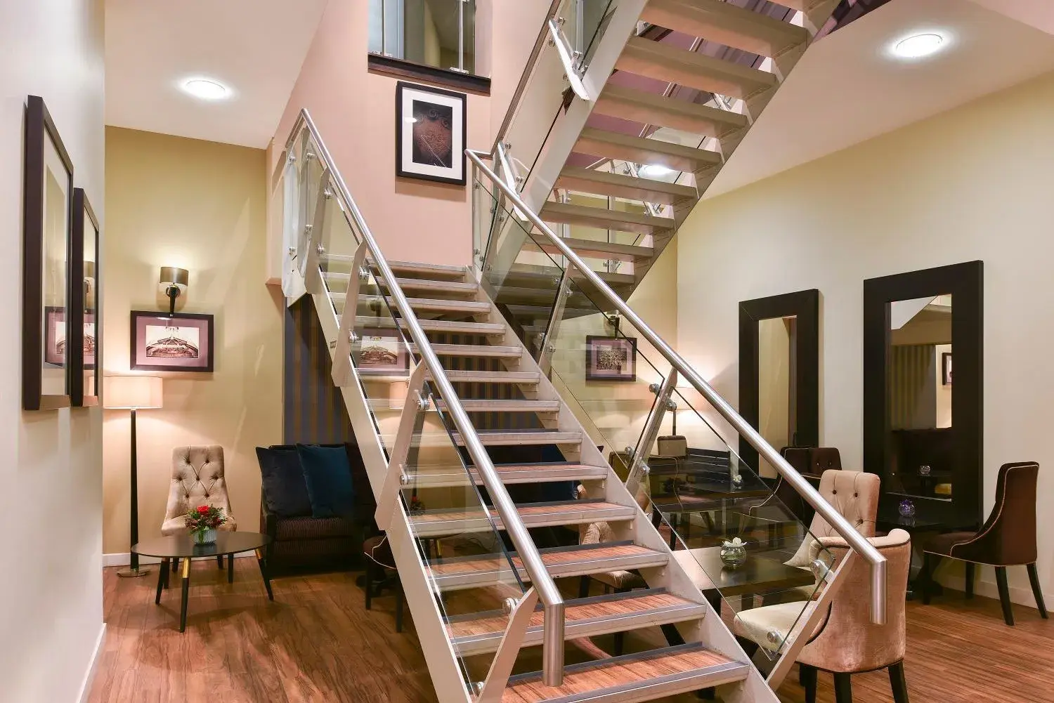 Lobby or reception in Fraser Suites Glasgow Lobby or reception in Fraser Suites Glasgow