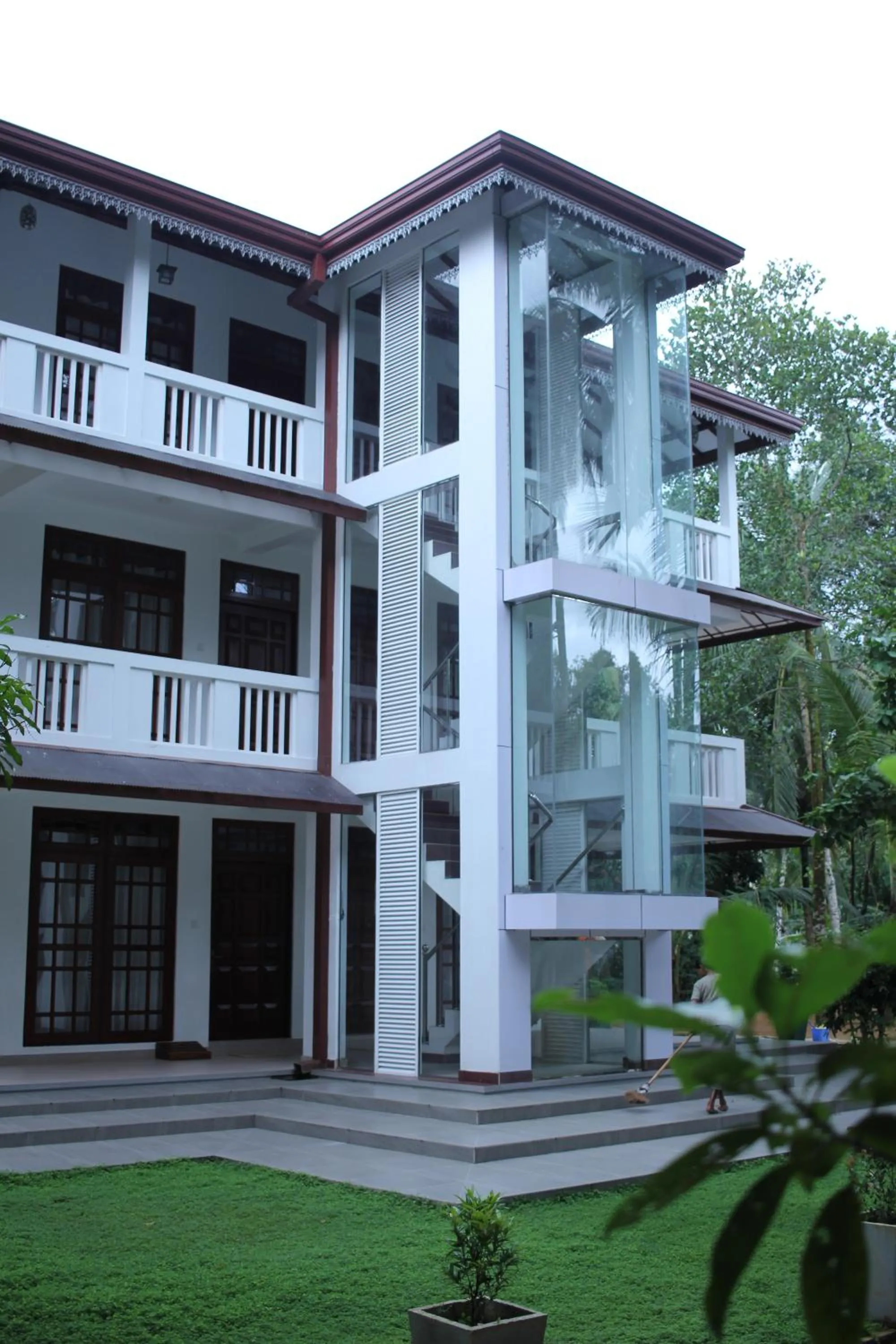 Property building in Gem Field Rest