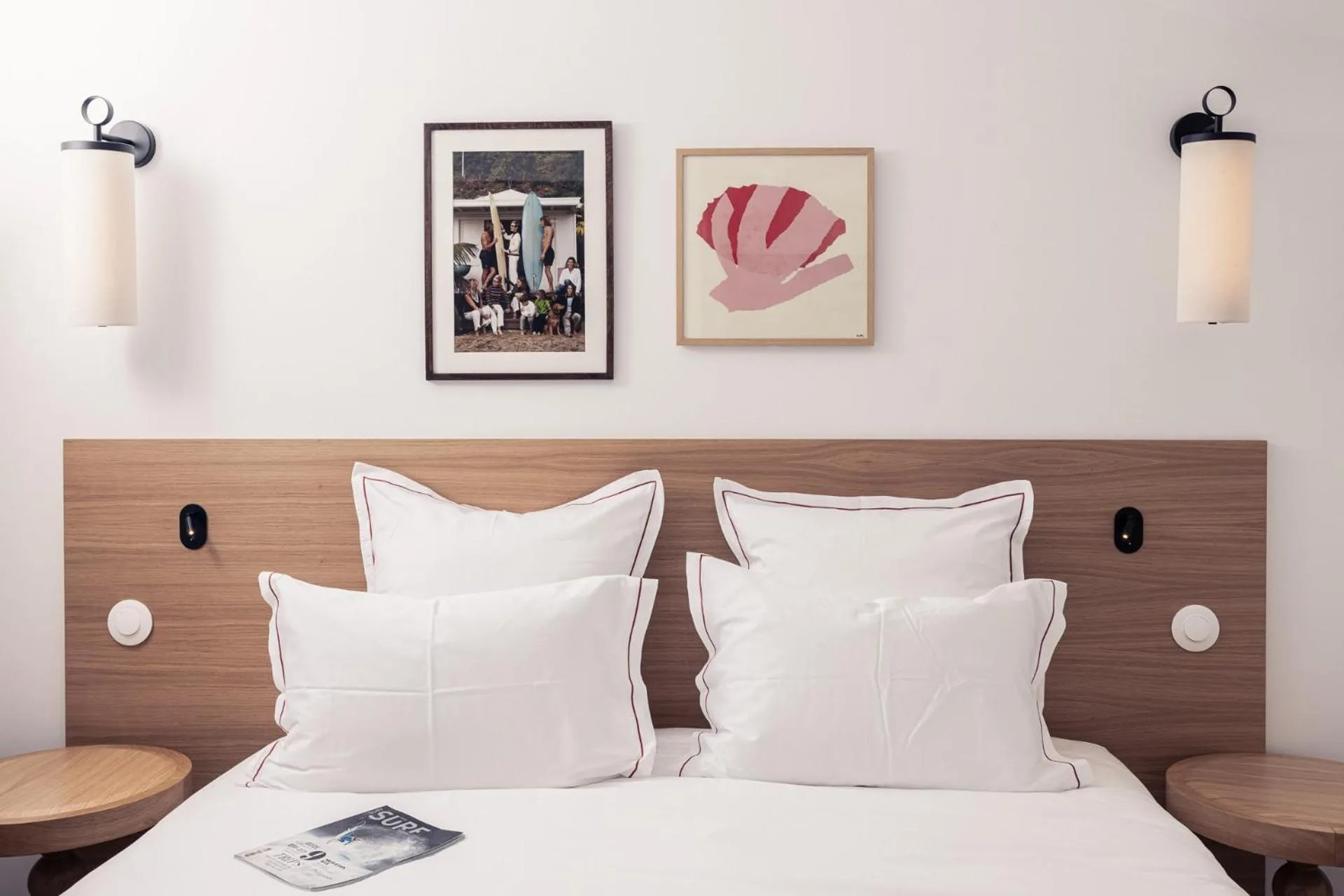 Decorative detail, Bed in Hôtel INDARRA & SPA - Piscine