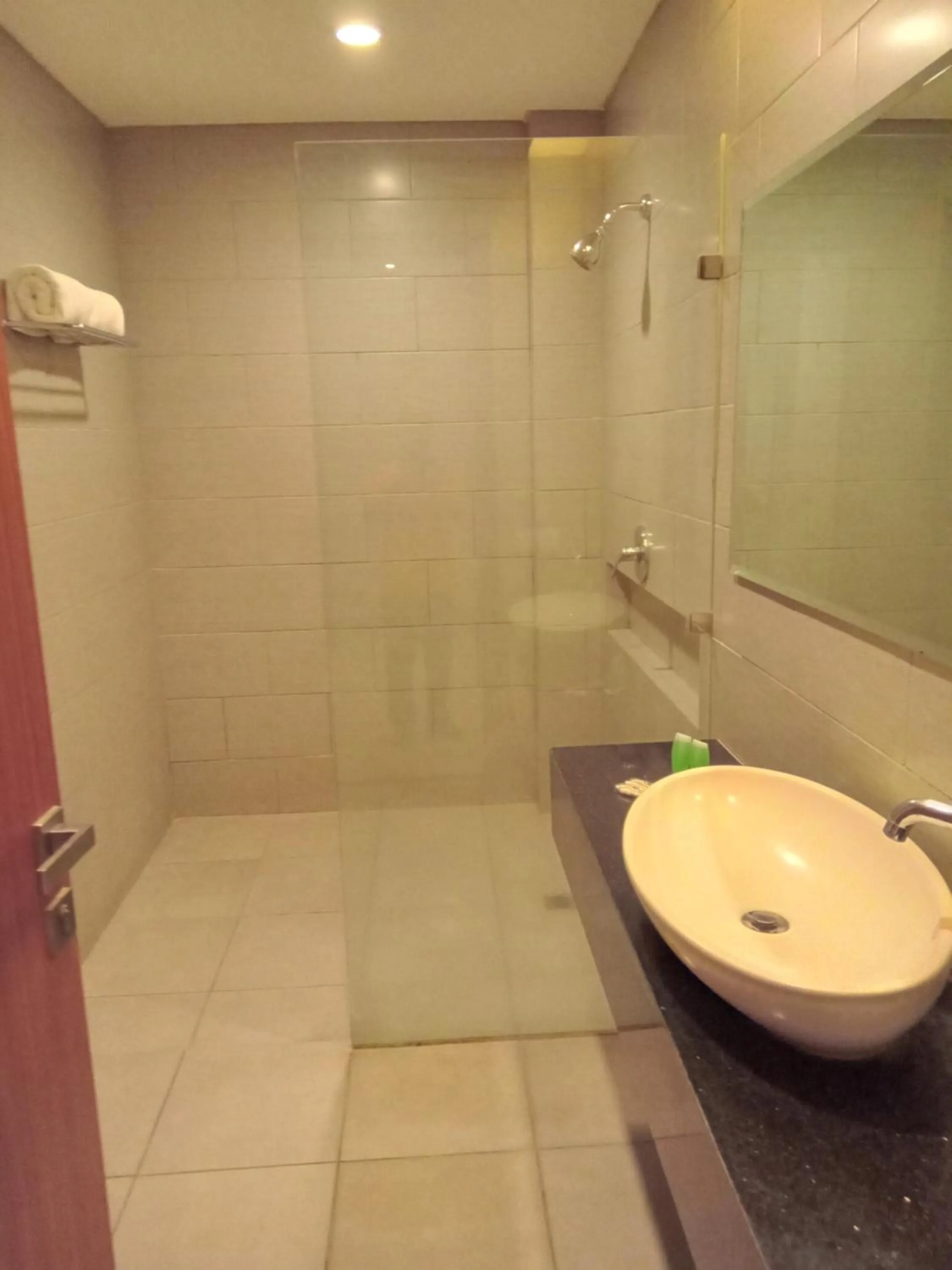 Bathroom in Moscato Hotel