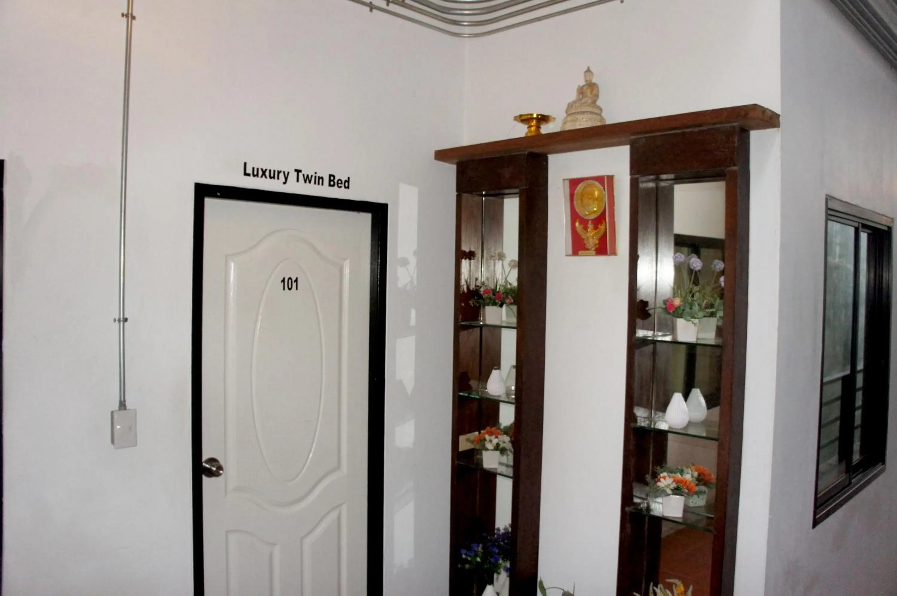 White Jail at Koh Tao Hostel