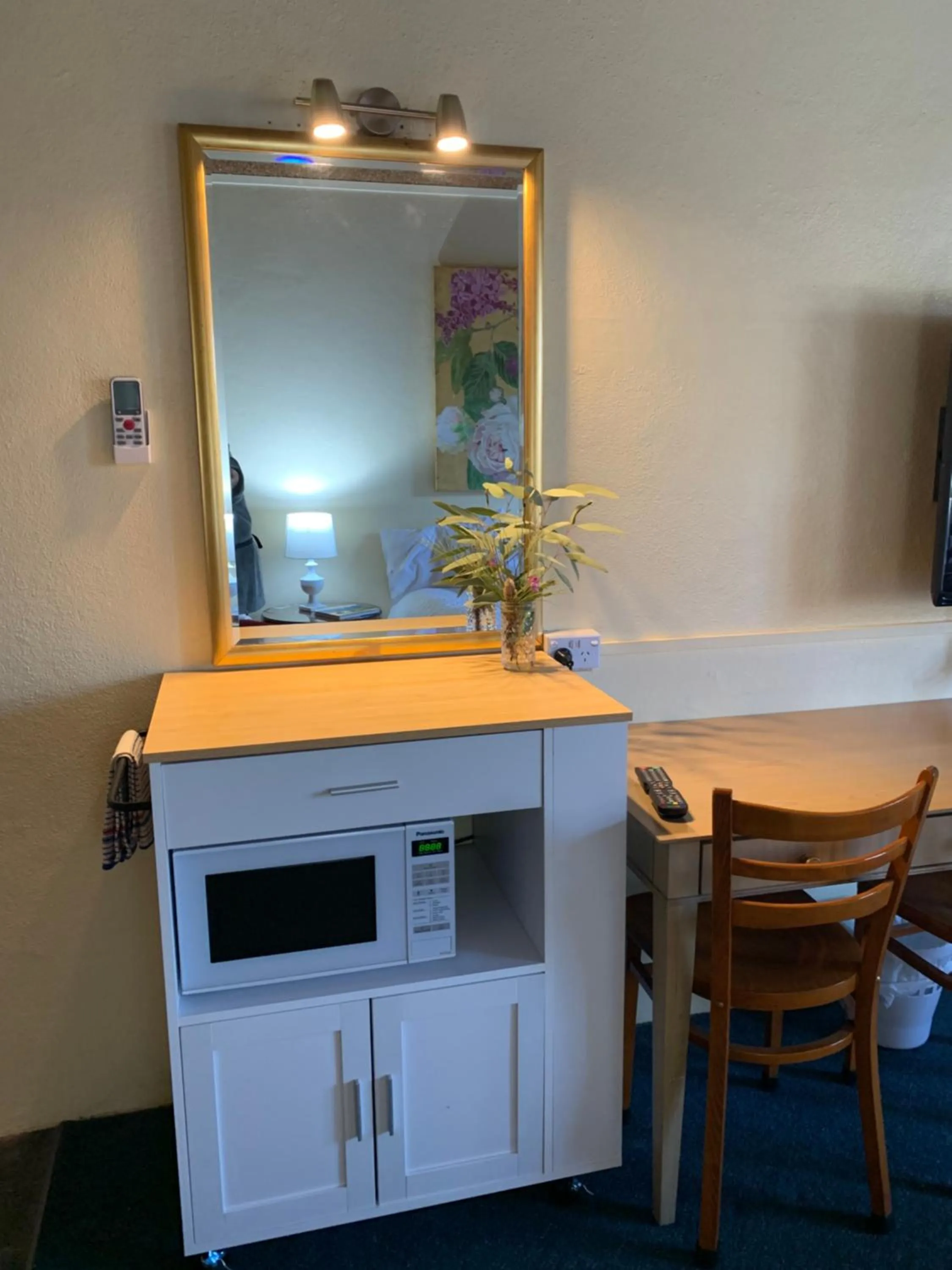 Dining area in Temora Motel