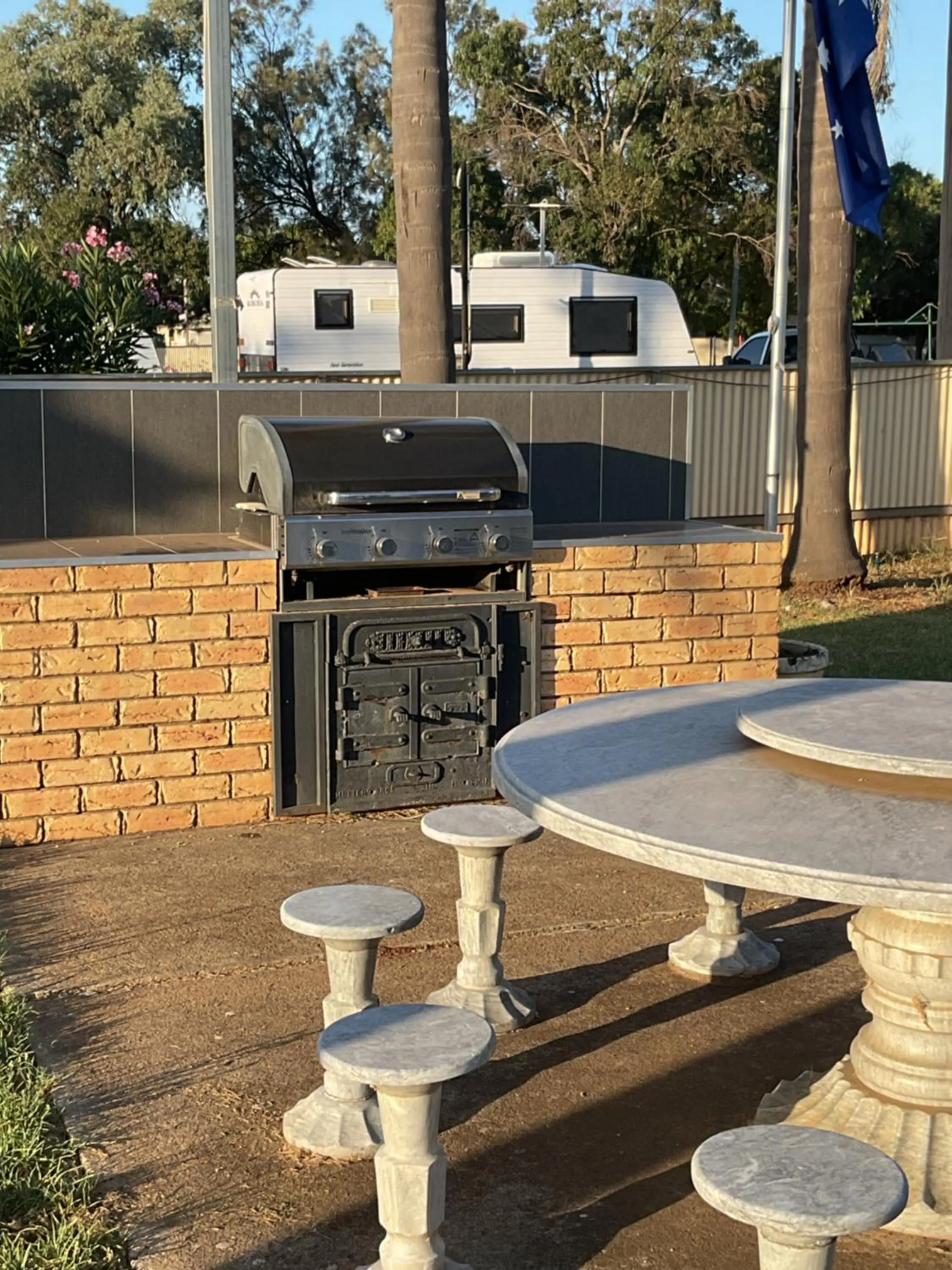 BBQ facilities in Temora Motel