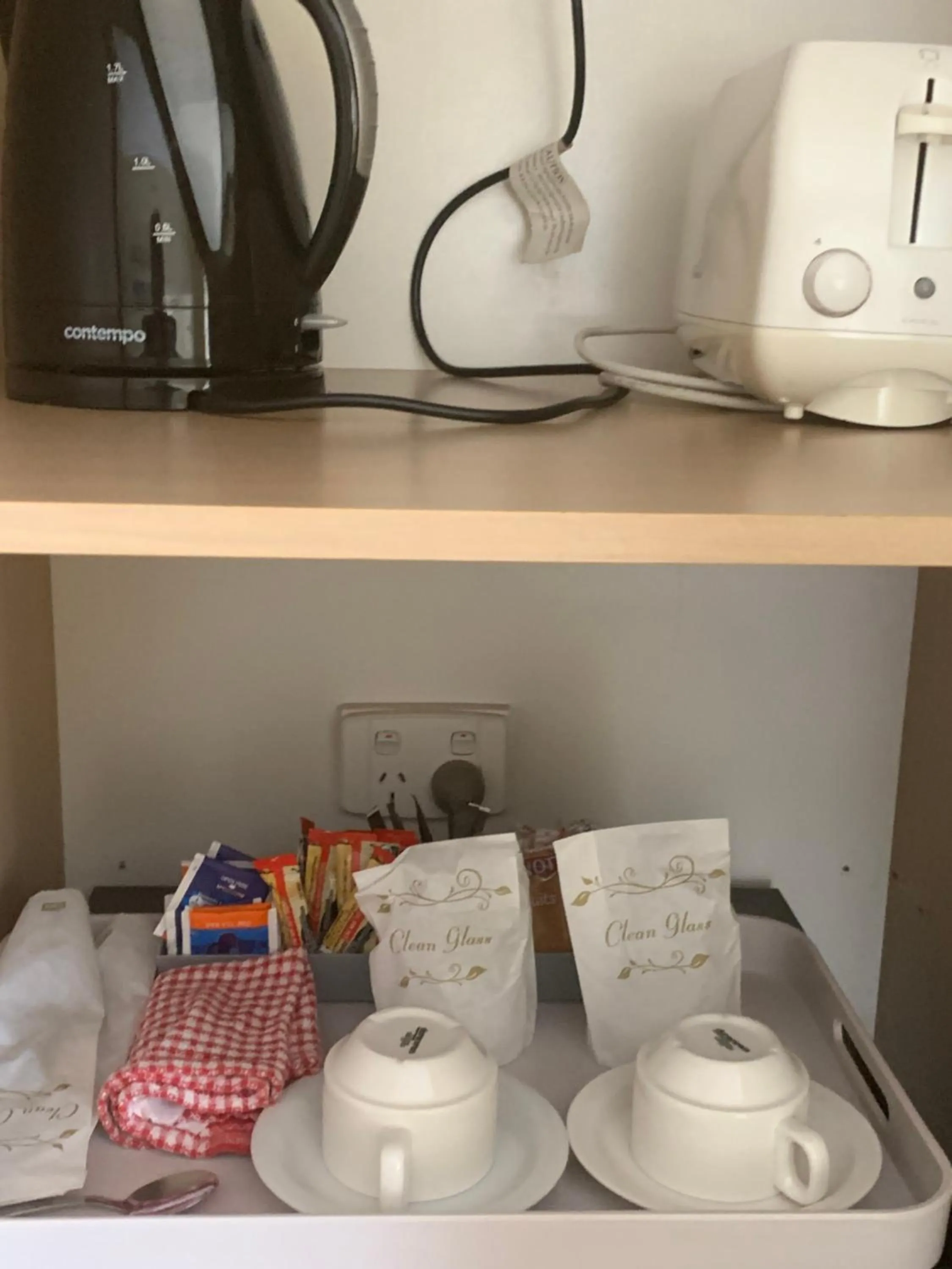 Coffee/tea facilities in Temora Motel