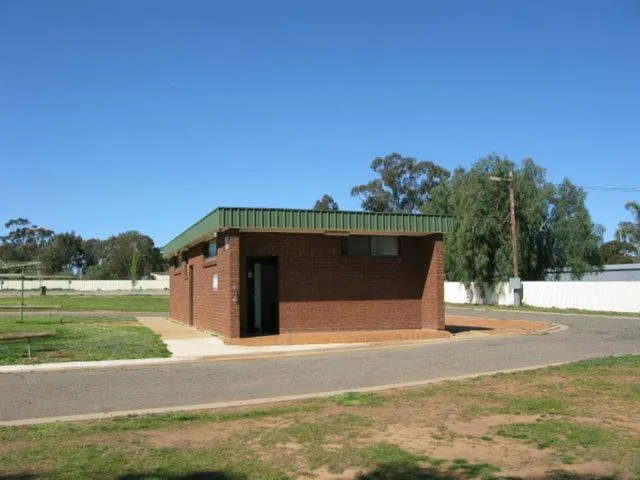 Bathroom in Temora Motel