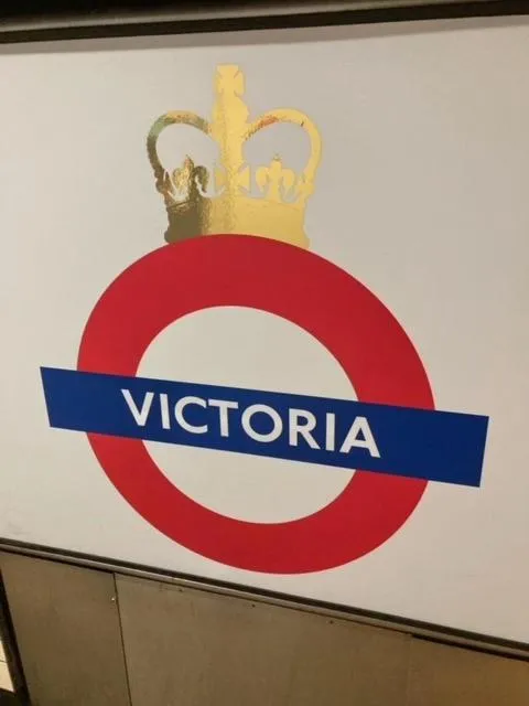 Text overlay in Astor Court Hotel