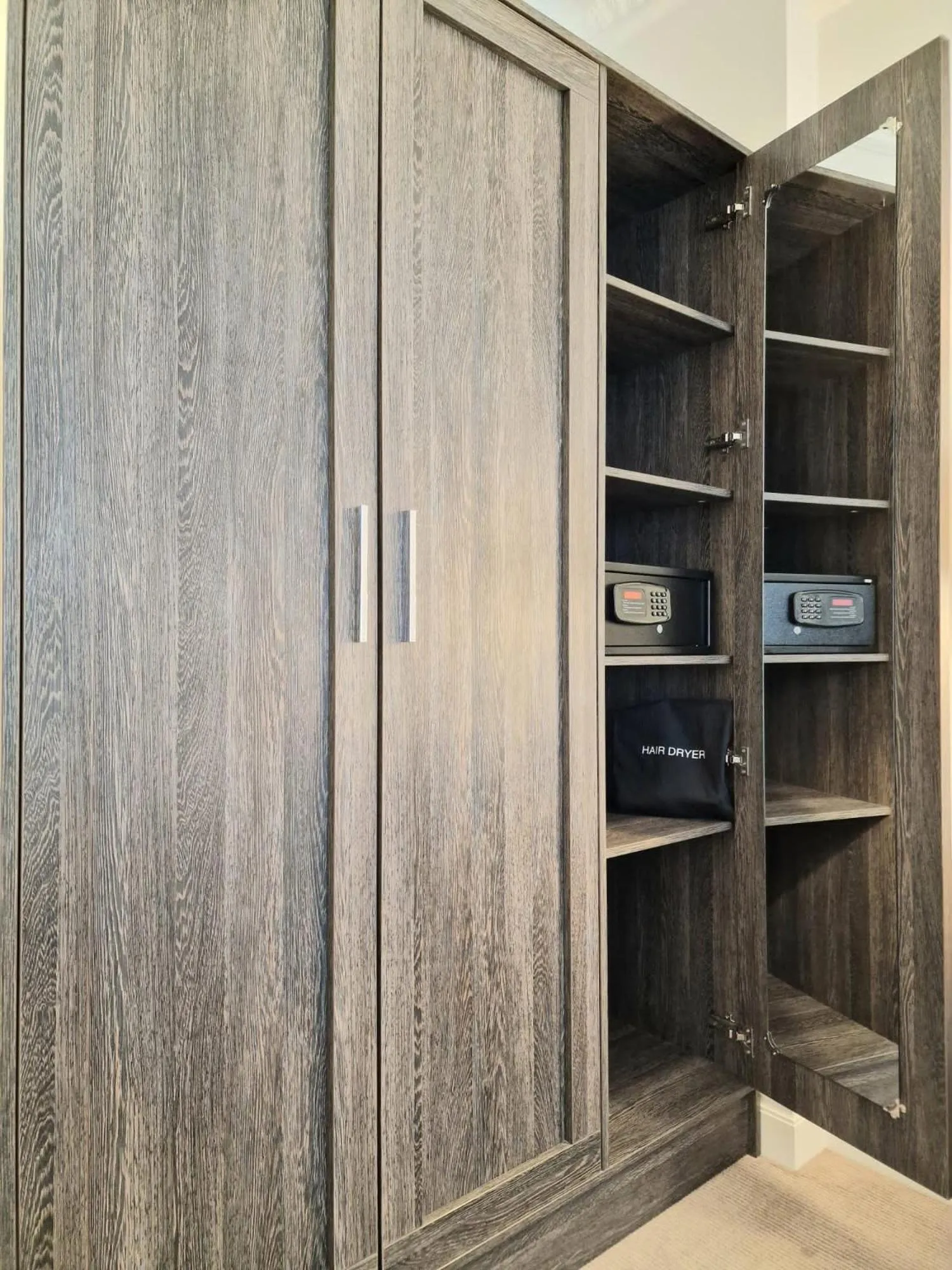 wardrobe in Astor Court Hotel