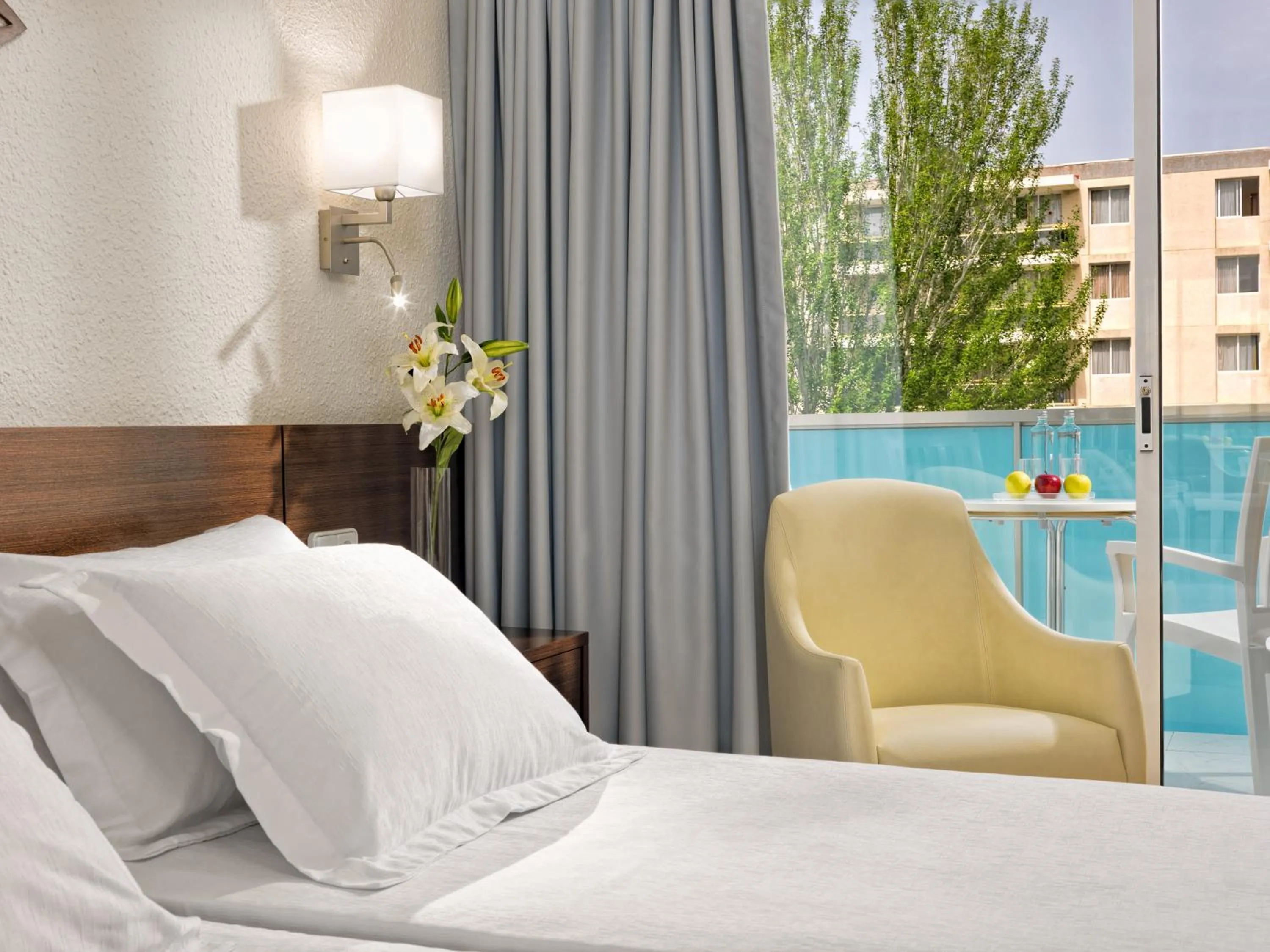 Decorative detail, Bed in H10 Delfín - Adults Only