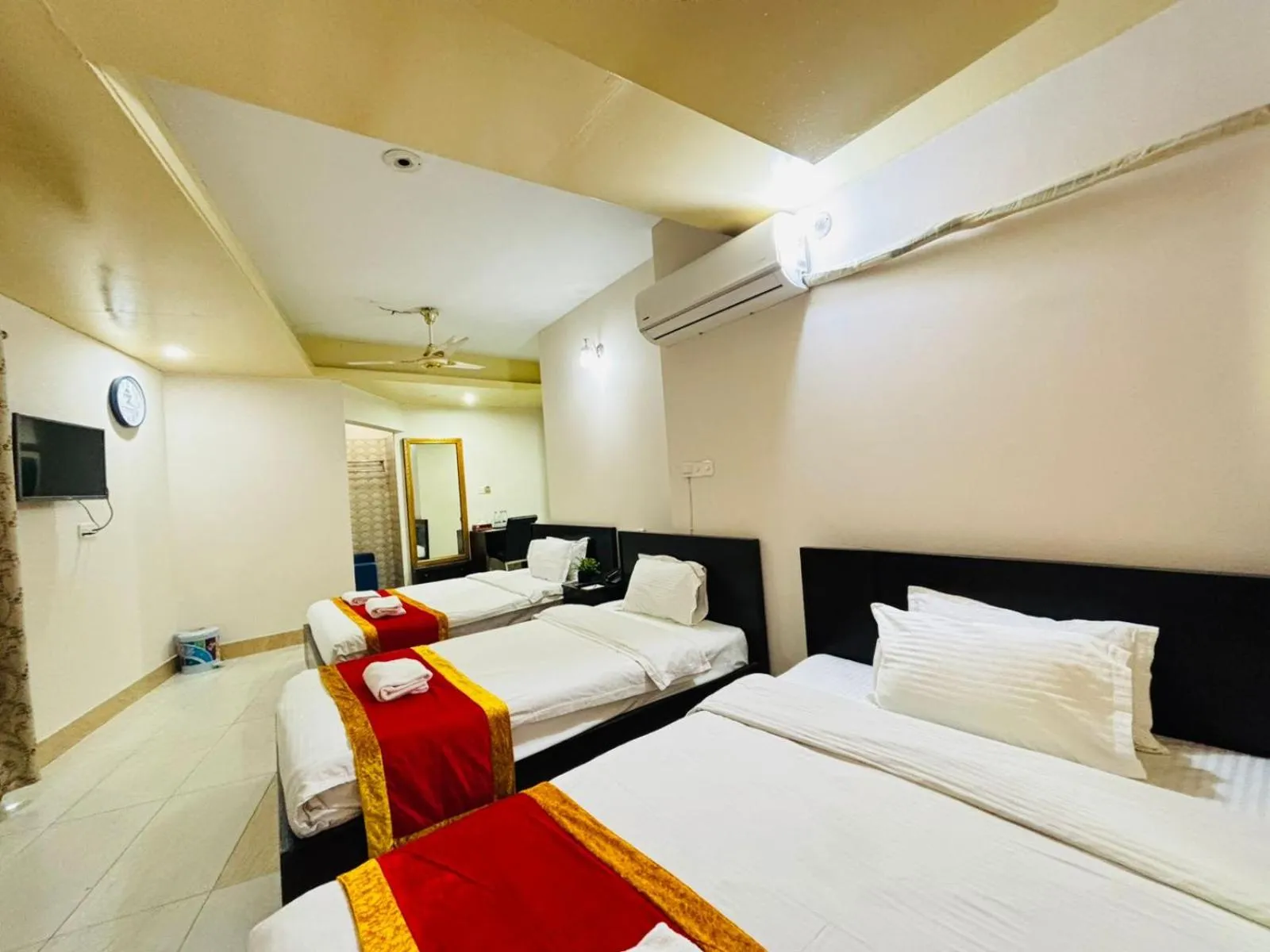 Bed in Hotel Progati Inn Ltd.