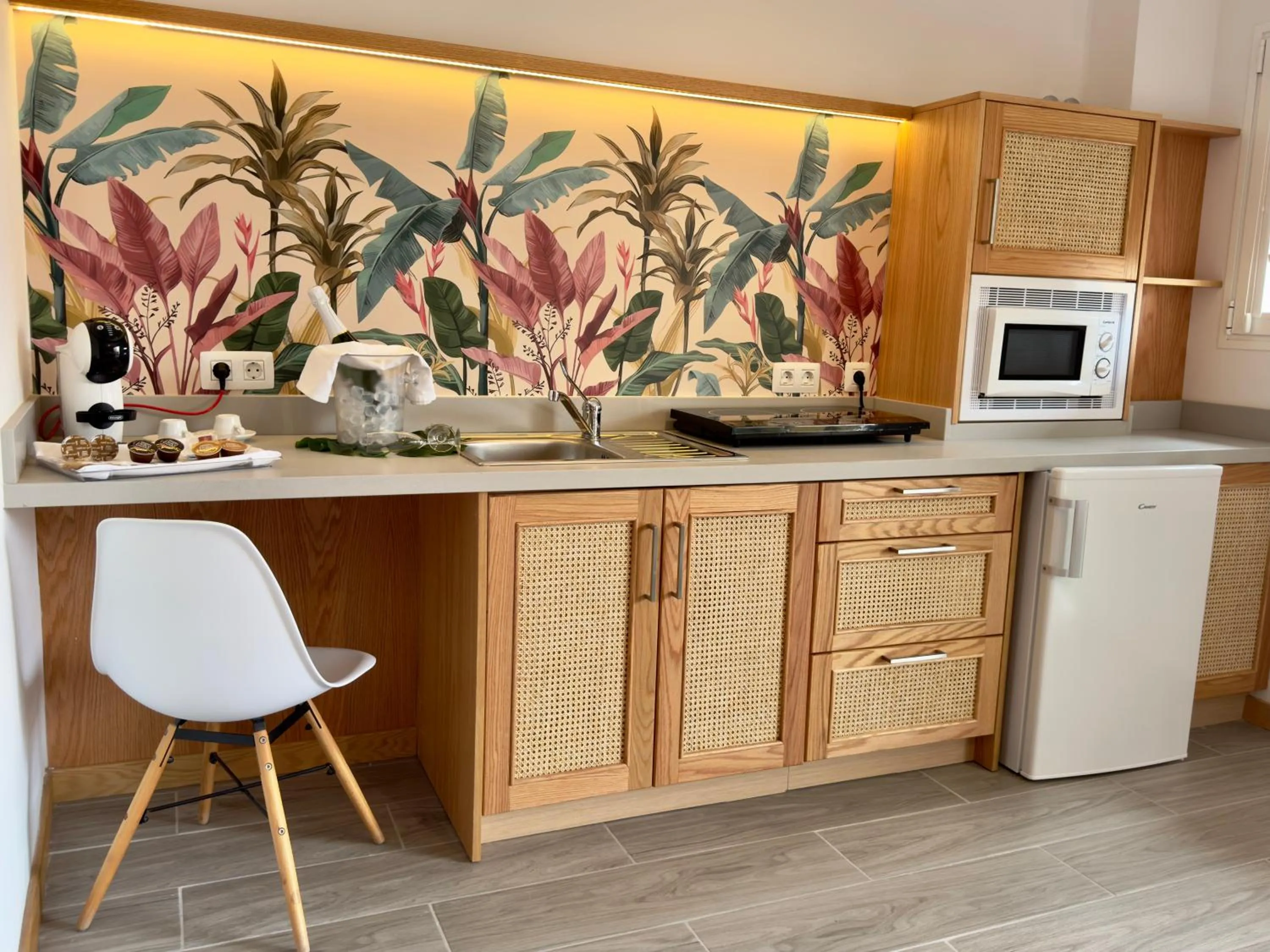 Kitchen or kitchenette in Skyview Hotel Tenerife