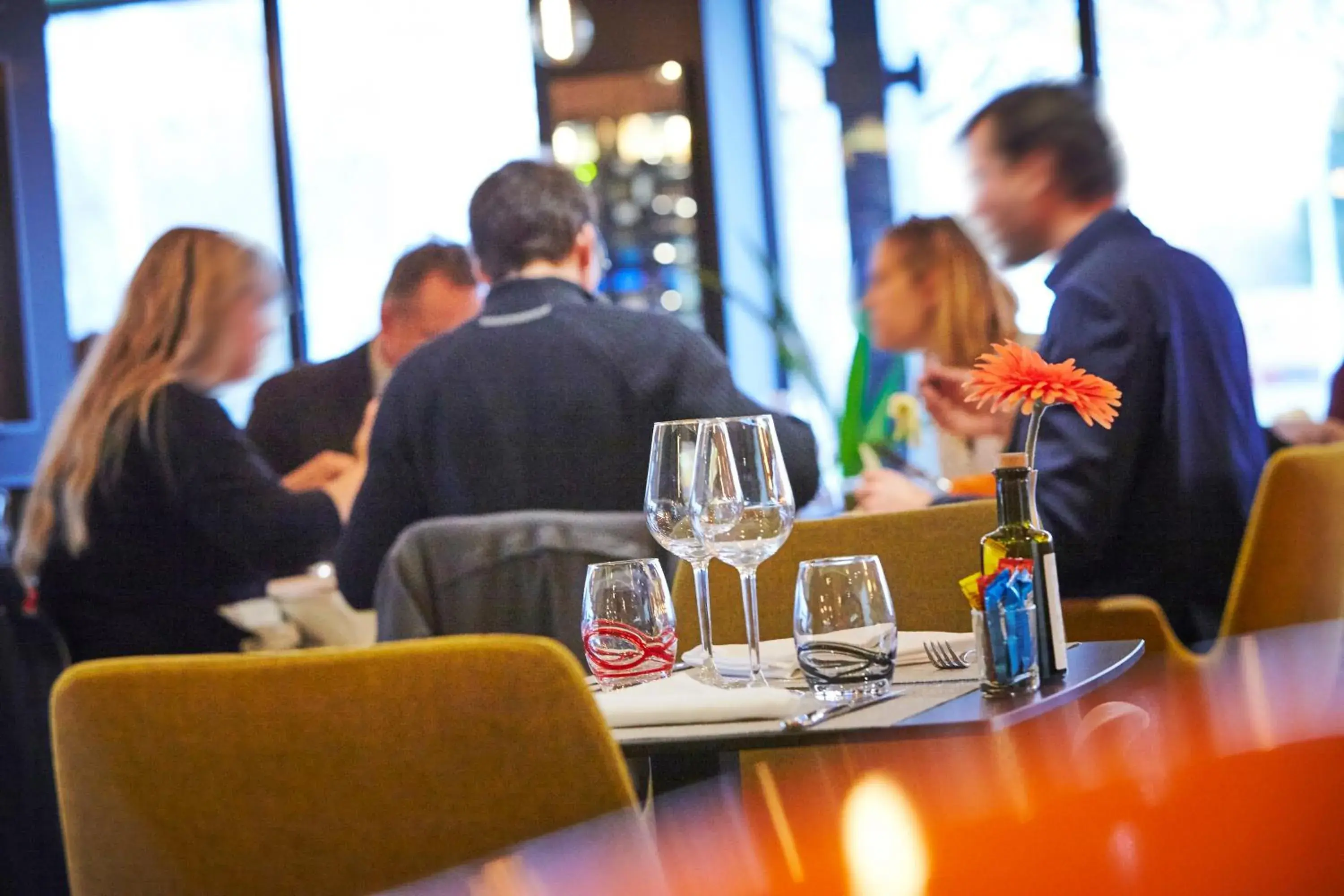 Restaurant/places to eat in Kyriad Clermont Ferrand Nord - Riom Restaurant/places to eat in Kyriad Clermont Ferrand Nord - Riom