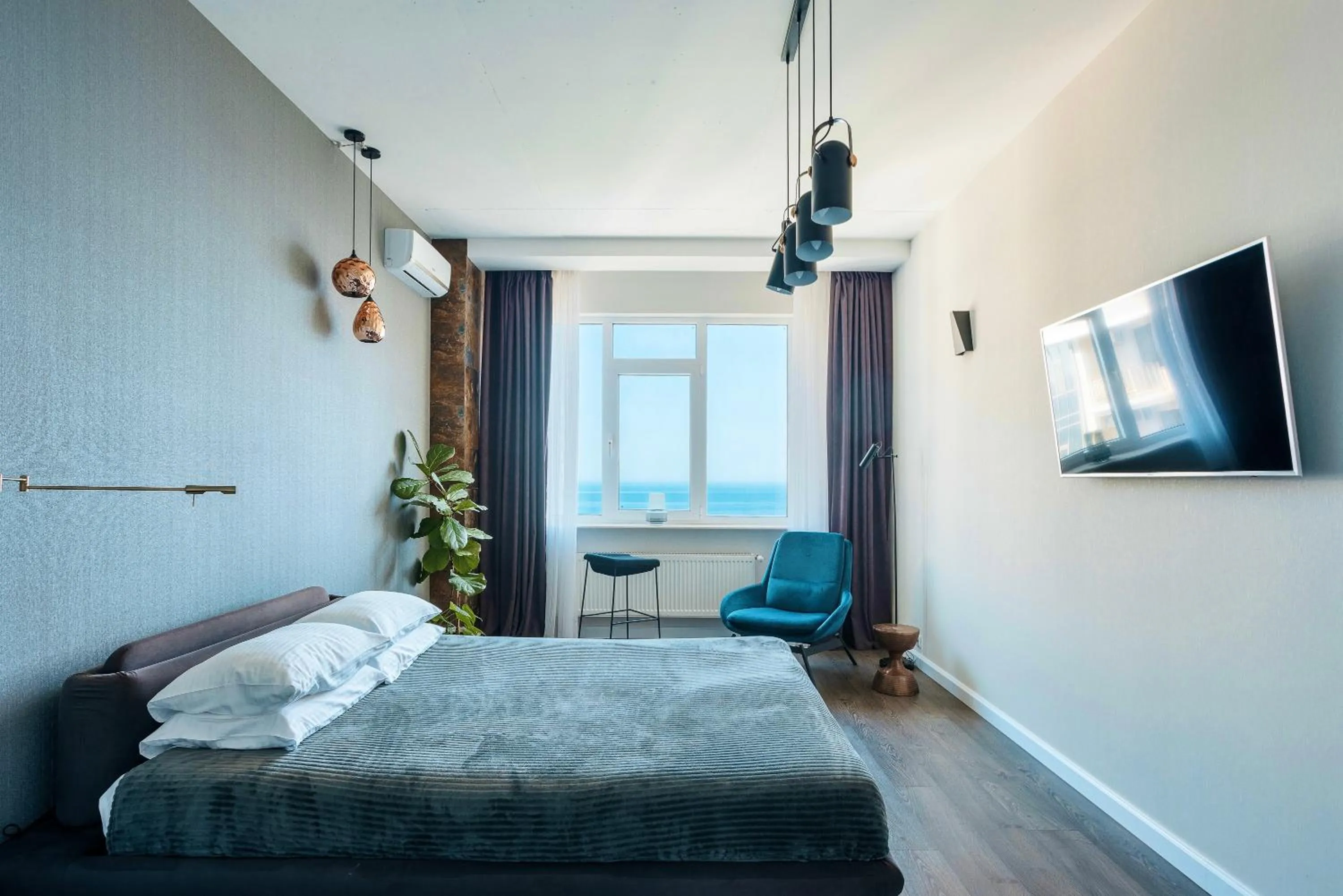 Bedroom, Bed in Odessa Pearl Apart Arcadia