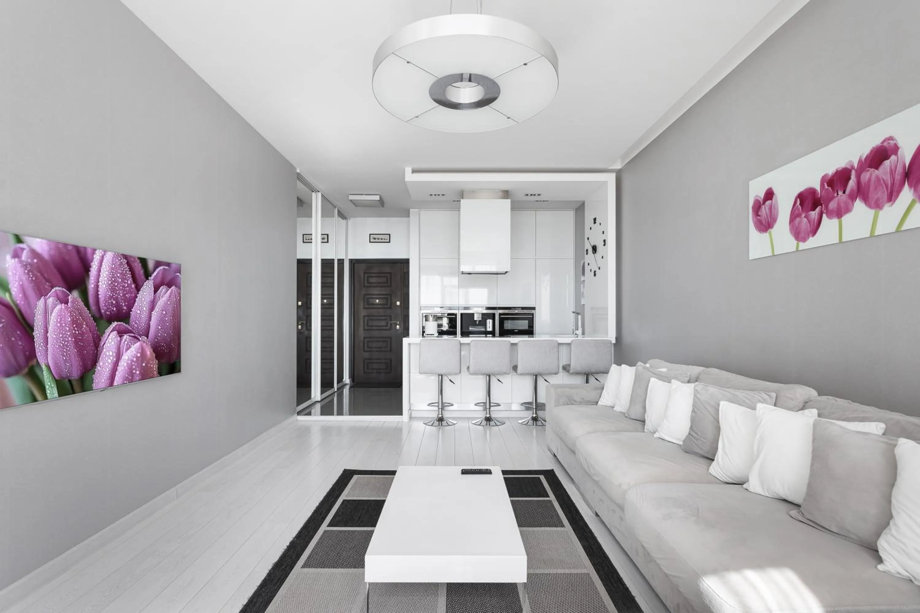 Odessa Pearl Apart Arcadia