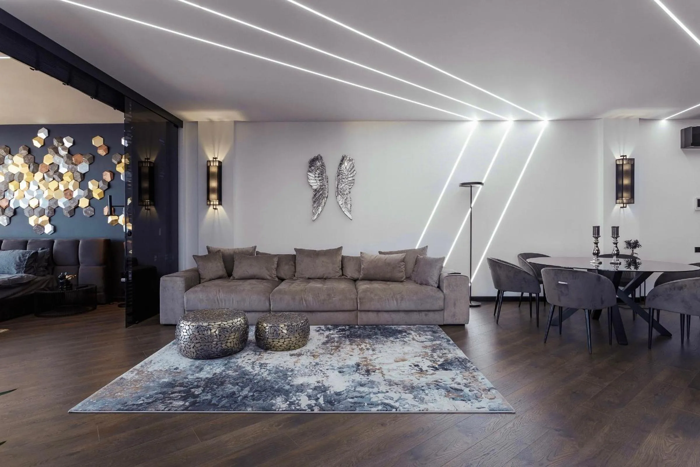 Living room in Odessa Pearl Apart Arcadia