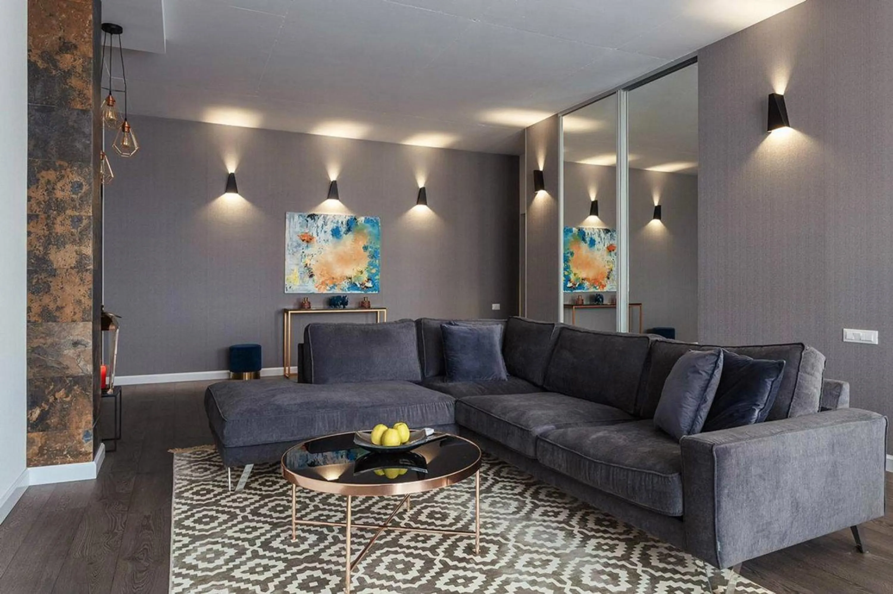 Seating area in Odessa Pearl Apart Arcadia