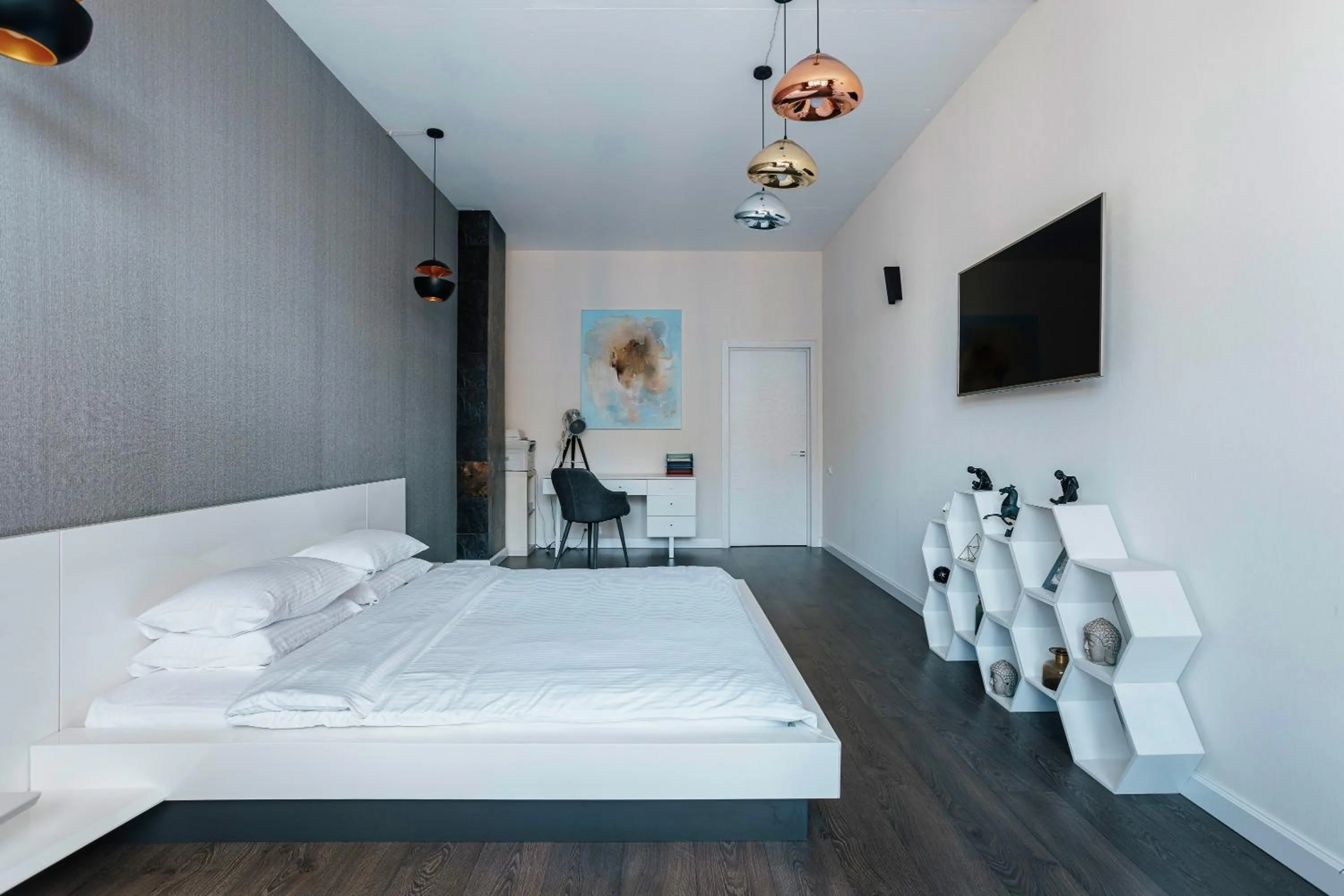 Bedroom, Bed in Odessa Pearl Apart Arcadia