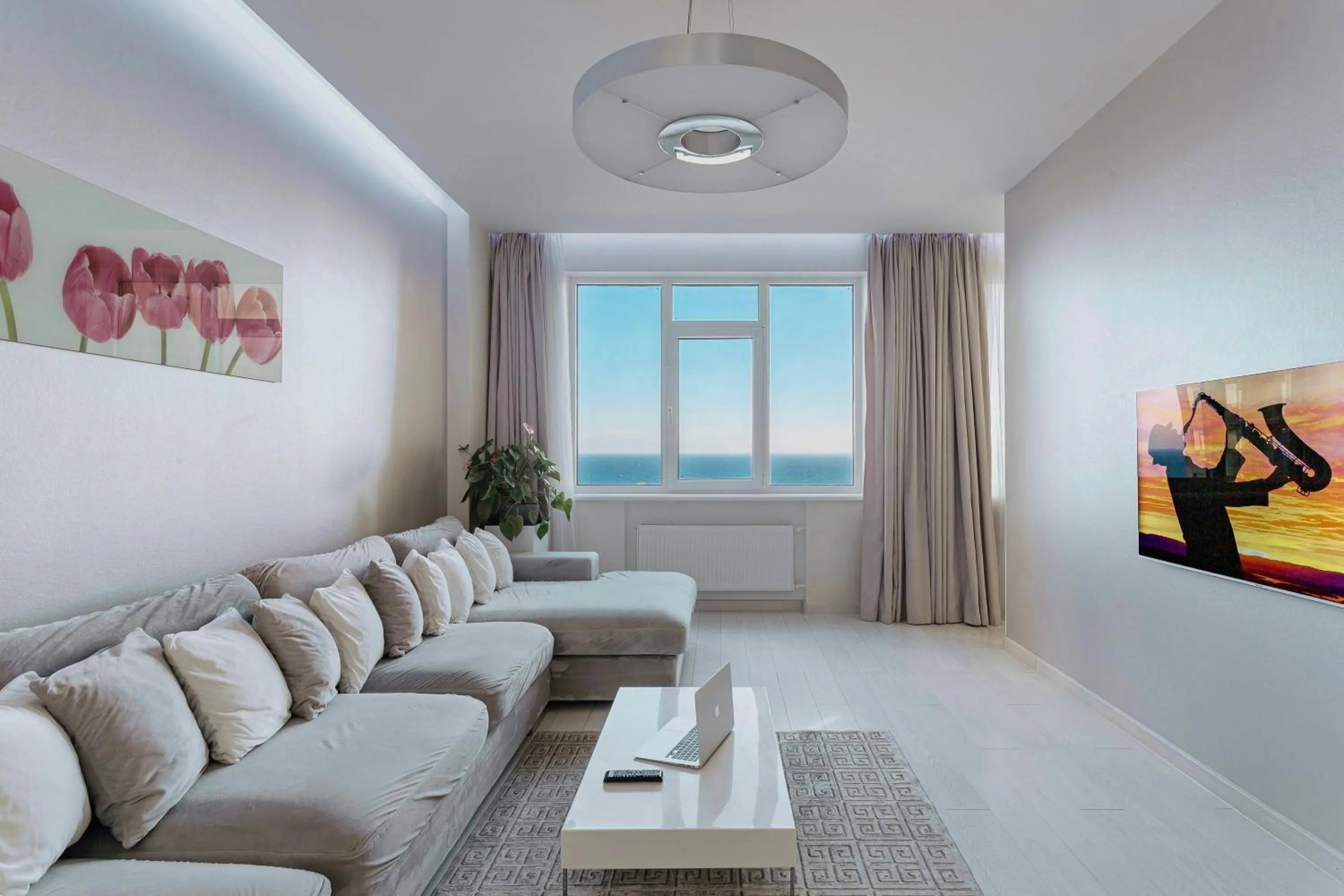 Living room in Odessa Pearl Apart Arcadia