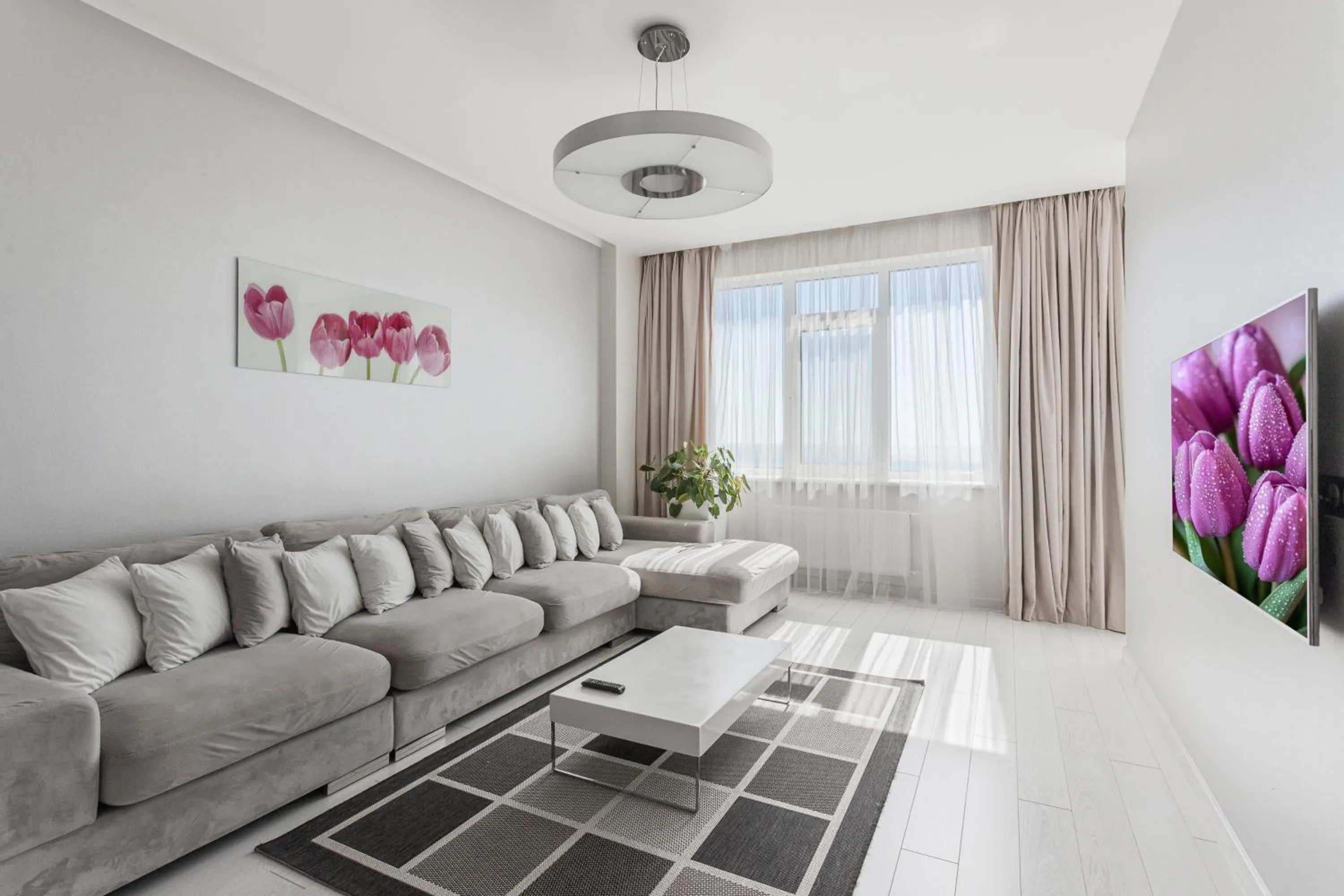 Odessa Pearl Apart Arcadia