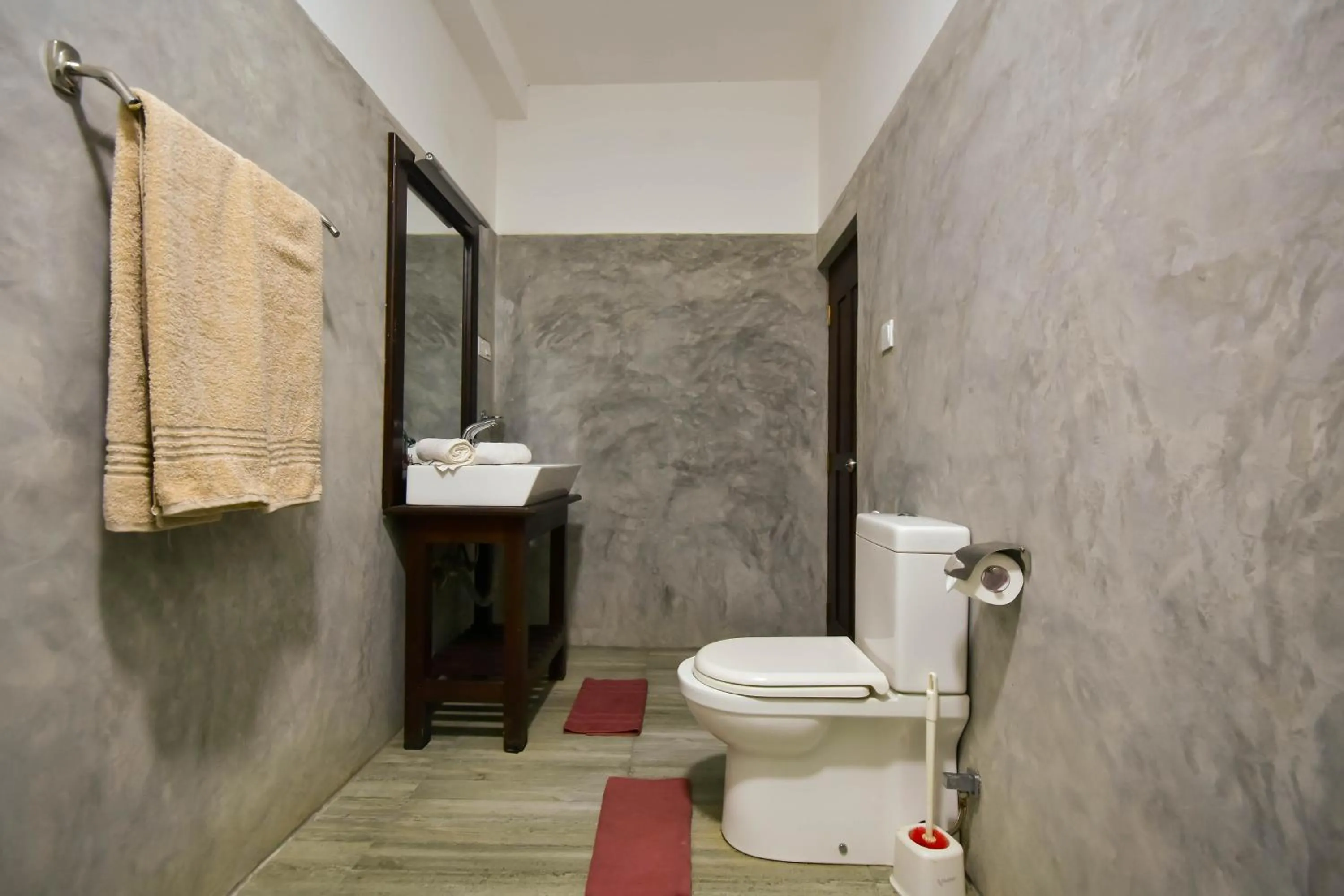 Bathroom in Jungle Villa - Induruwa