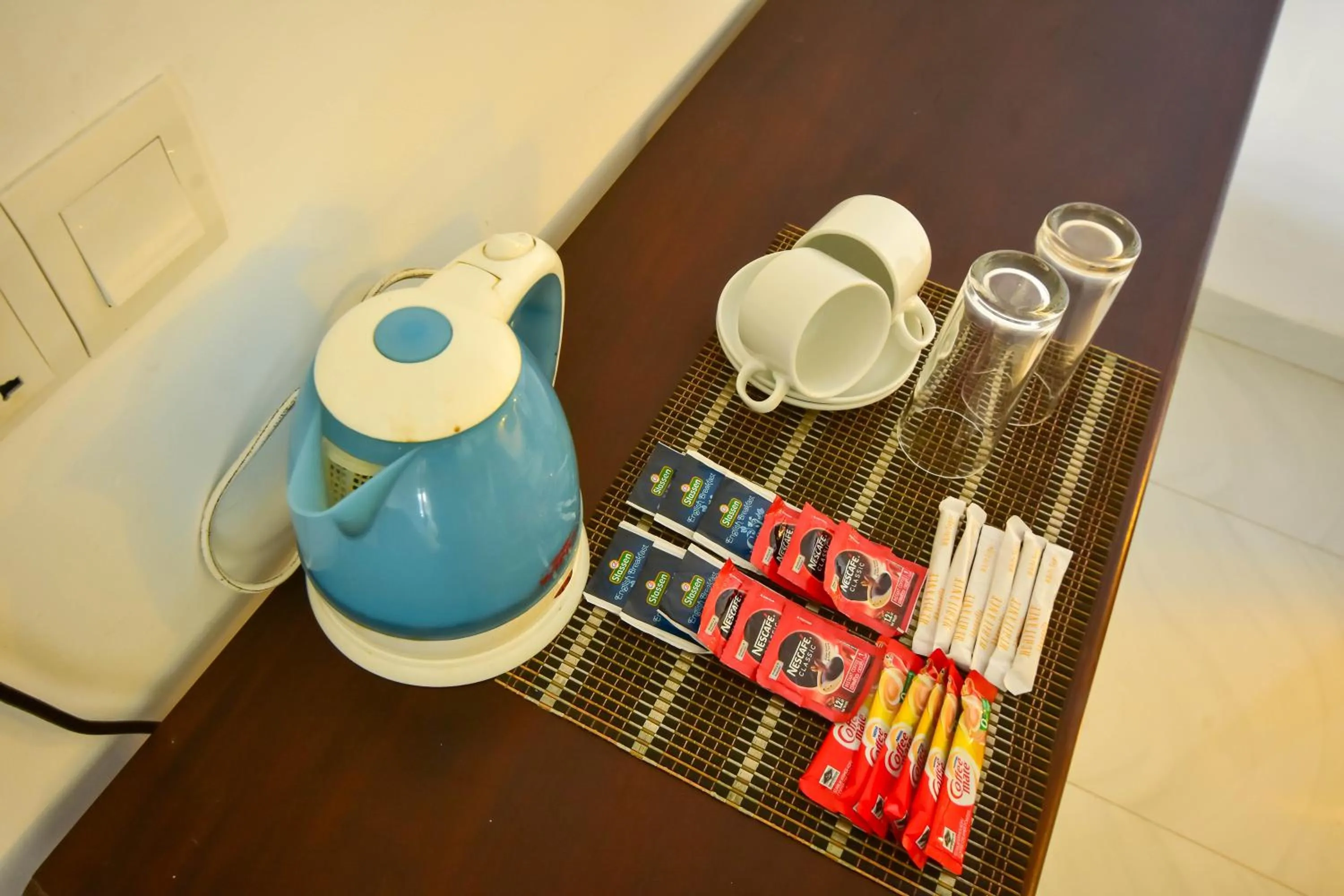 Coffee/tea facilities in Jungle Villa - Induruwa