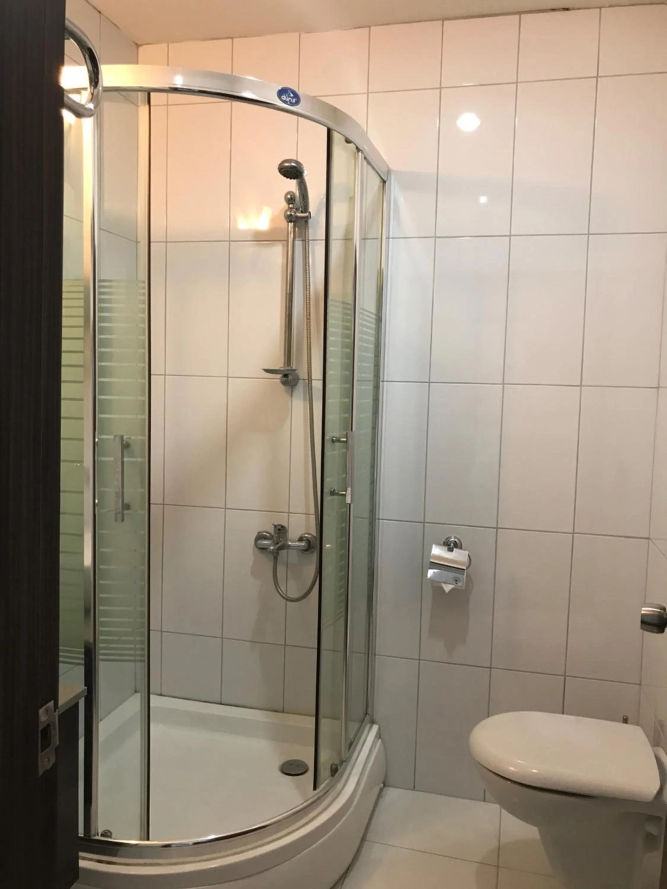 Bathroom in Hande Hotel