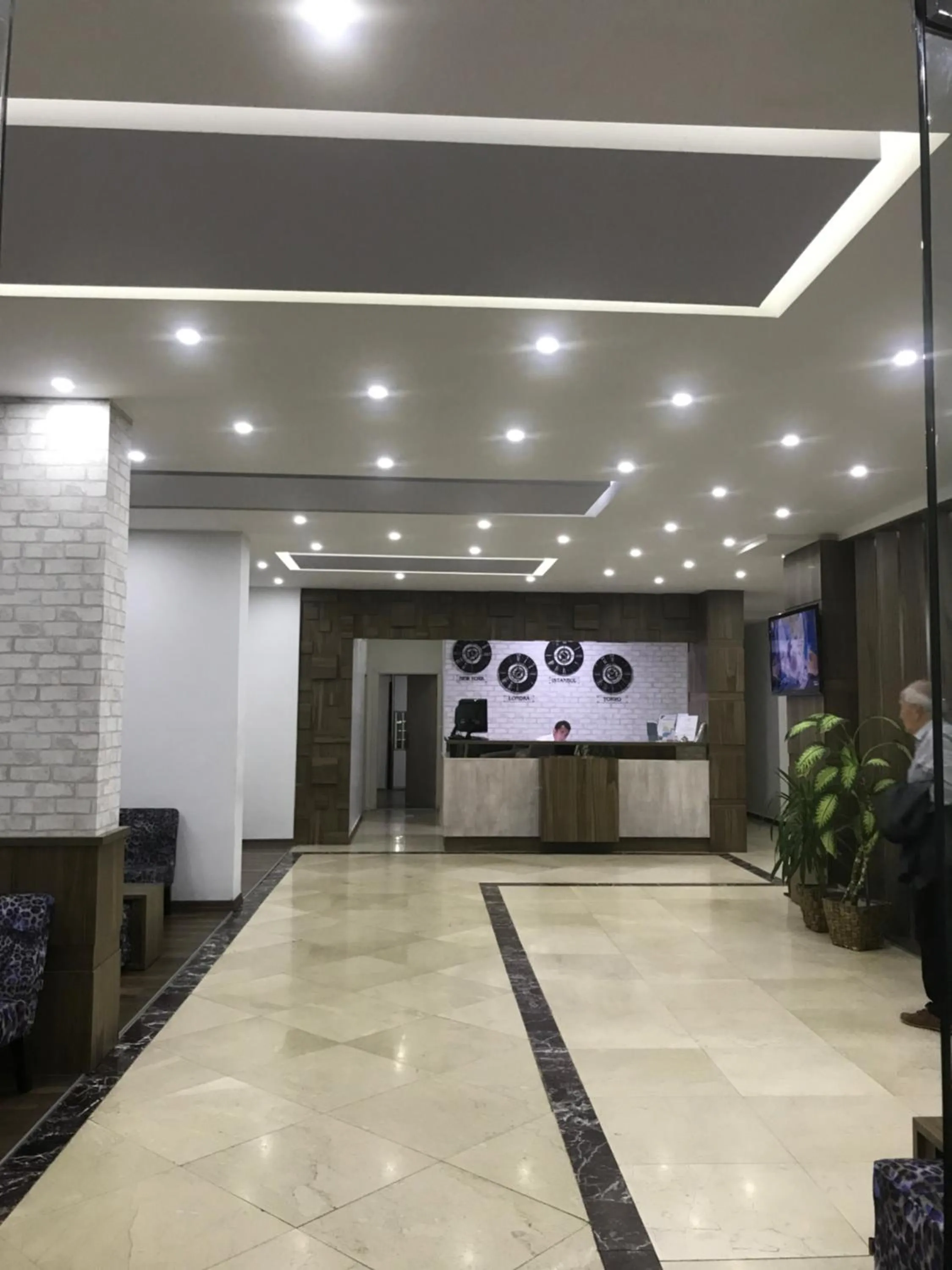 Lobby or reception in Hande Hotel