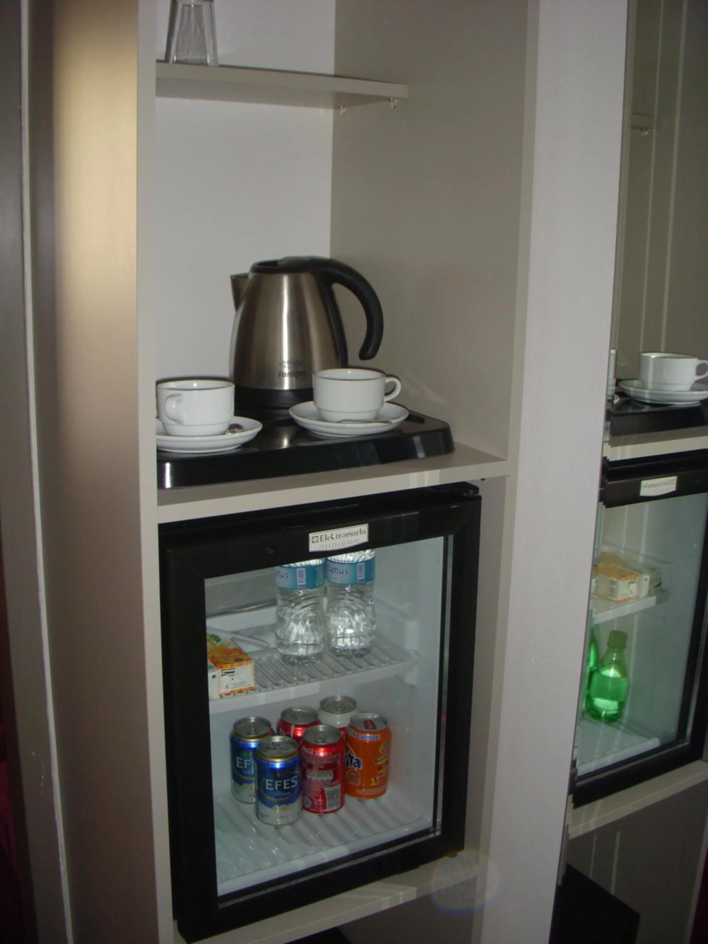 Area and facilities in Hande Hotel