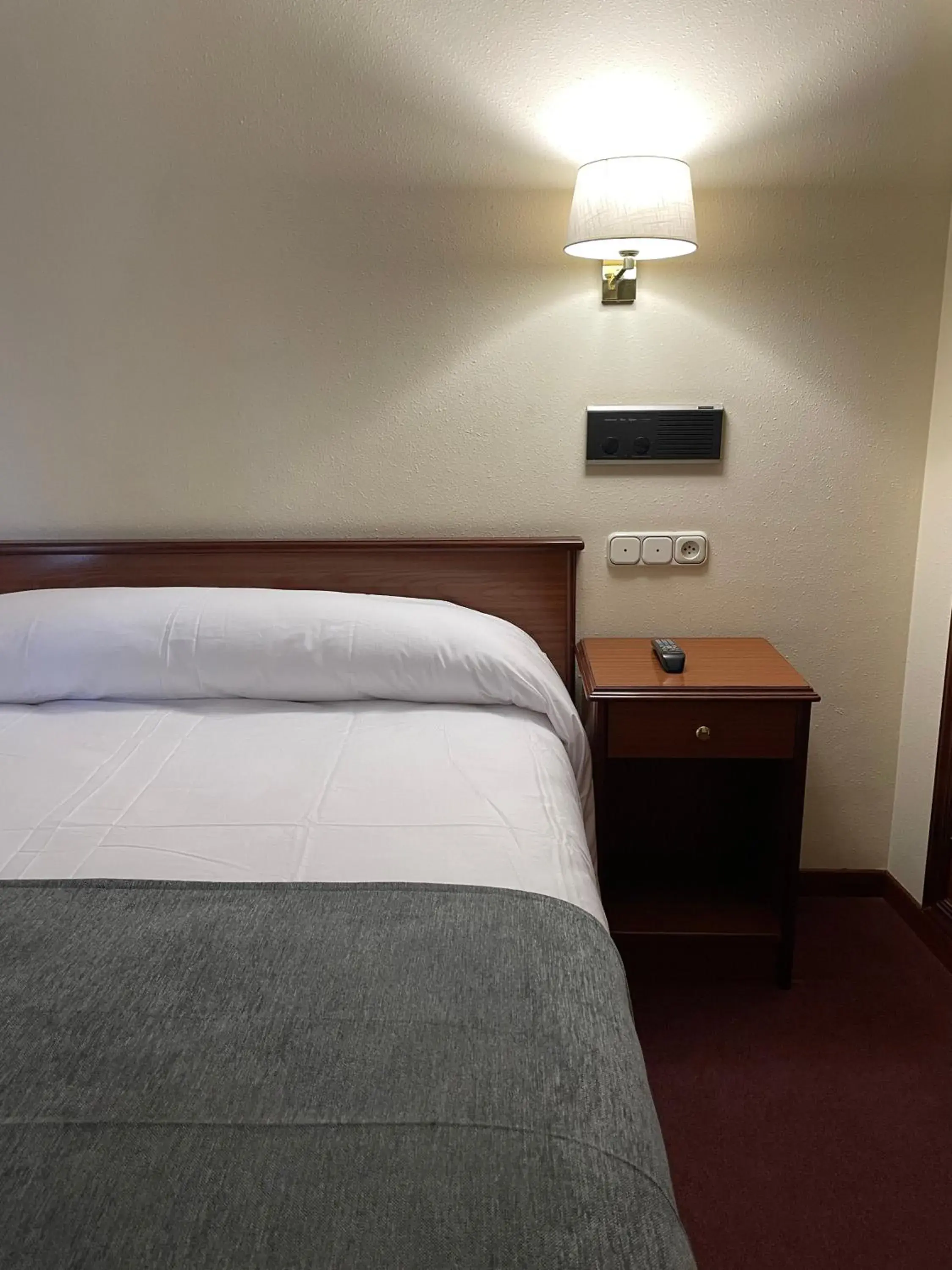 Superior Single Room in Pensión Capital de Galicia Superior Single Room in Pensión Capital de Galicia