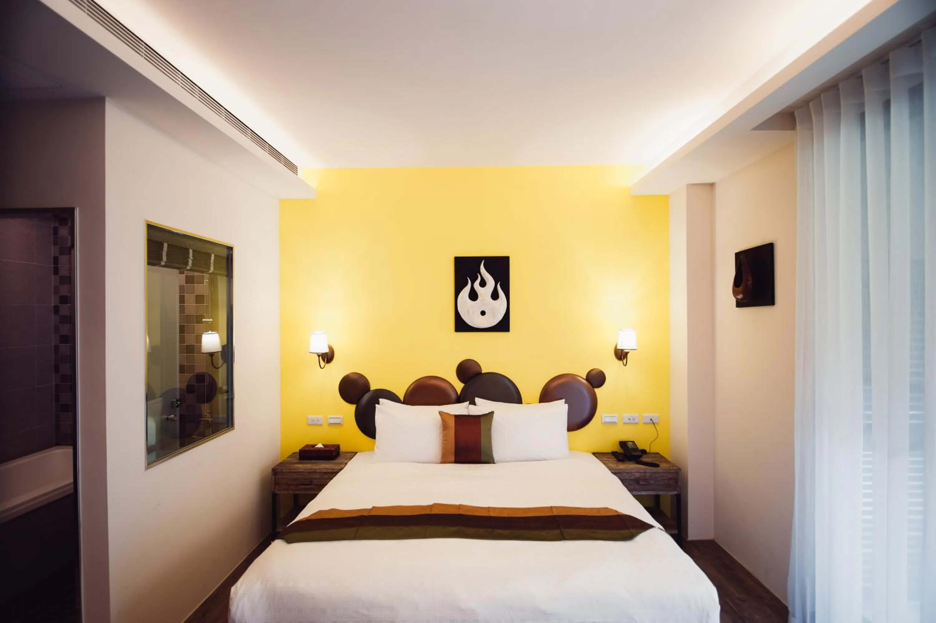 Bed in Dreamer Boutique Hotel