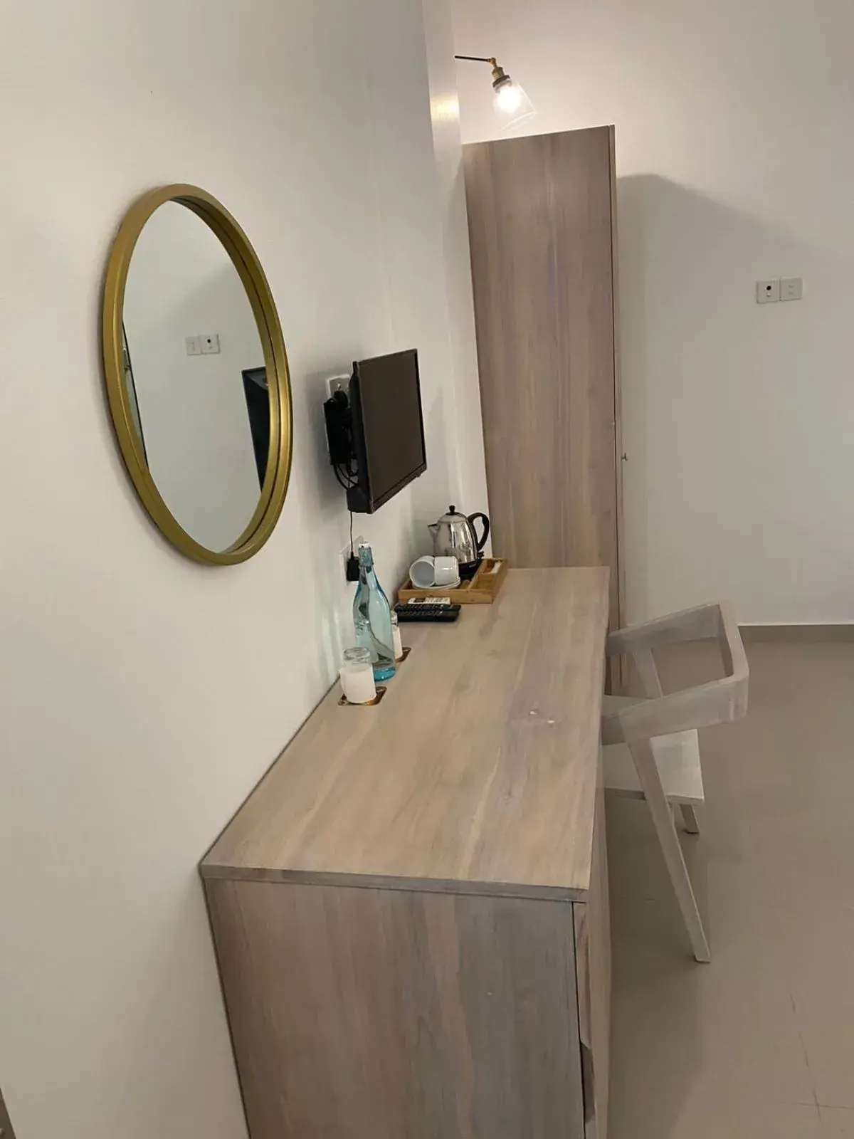 Superior Single Room - single occupancy in Hotel Oviya Superior Single Room - single occupancy in Hotel Oviya