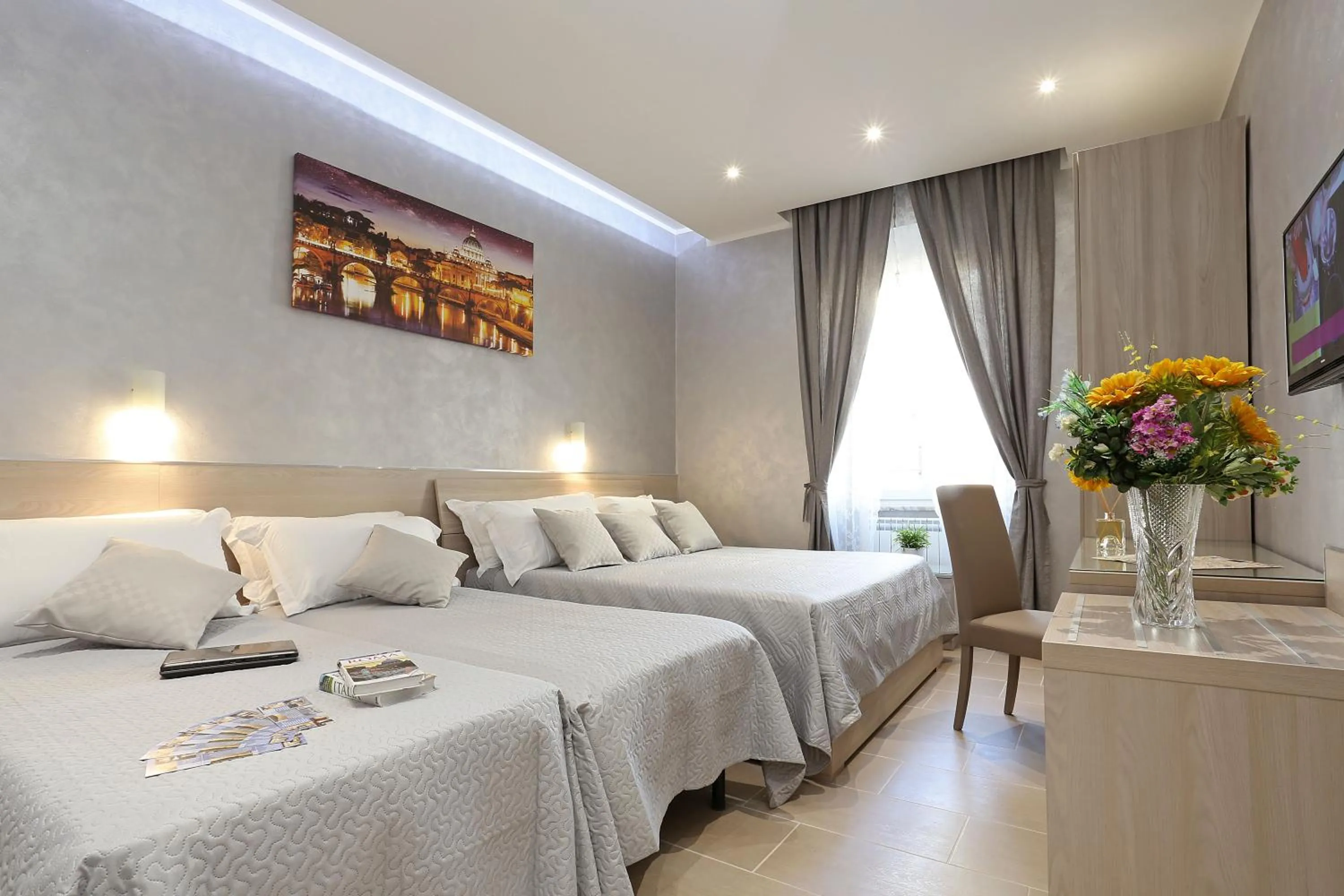 Bedroom, Bed in AdoraSuite 2