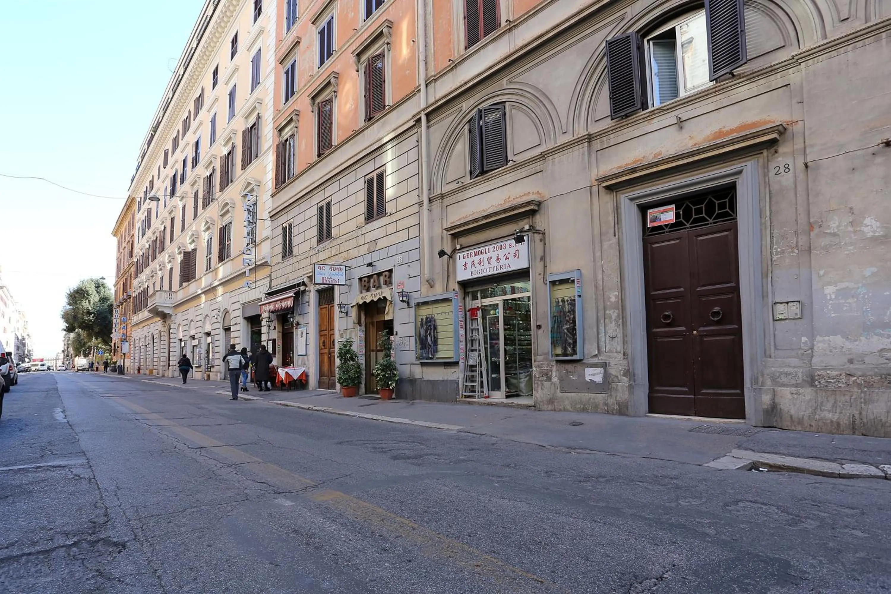 Facade/entrance in AdoraSuite 2