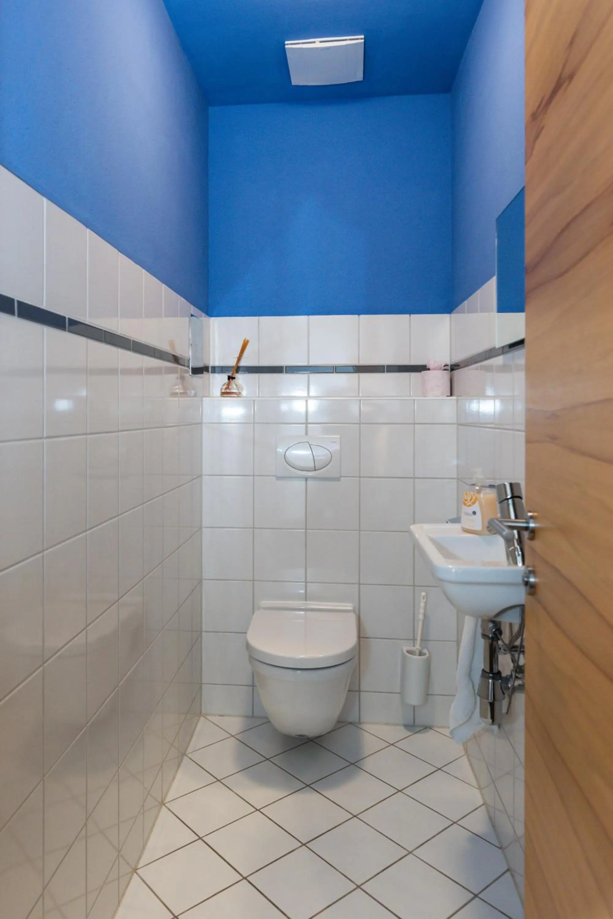 Toilet in Ibex Lodge