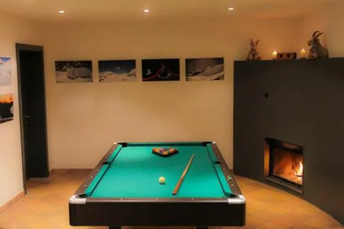 Billiard in Ibex Lodge