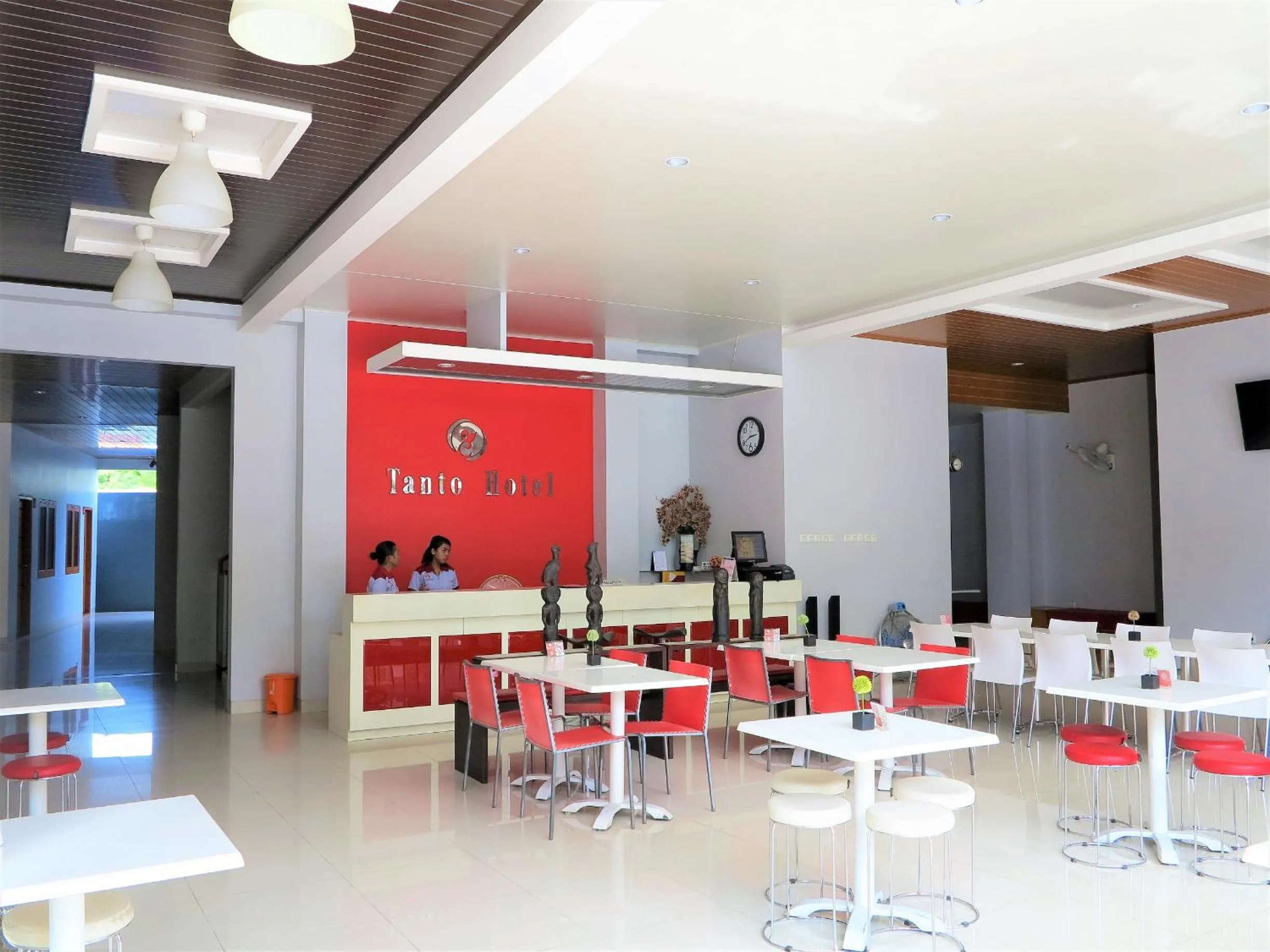 Property building in Tanto Hotel