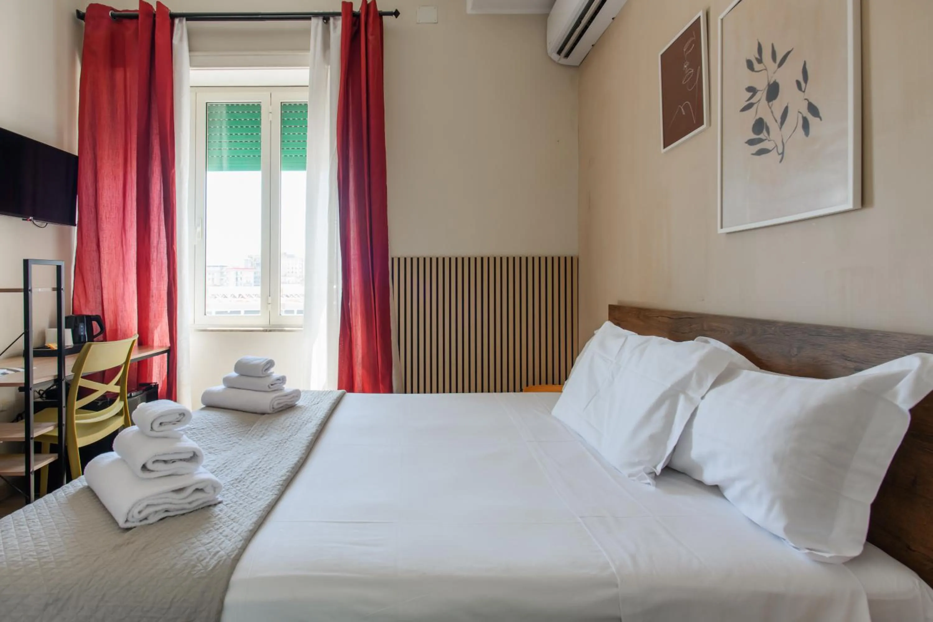 Bed in B&B Metropolitan