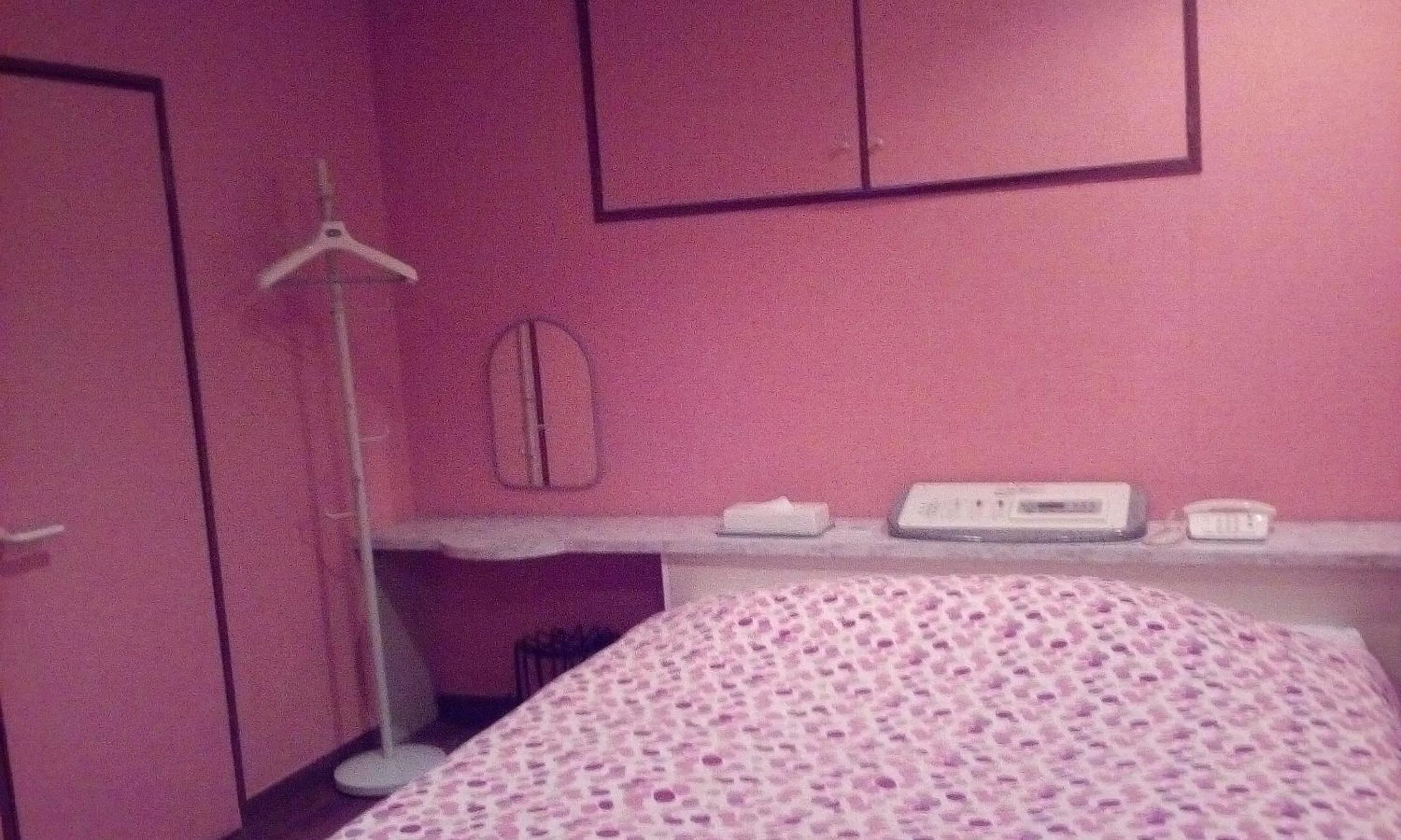Hotel Tea Time (Love Hotel)