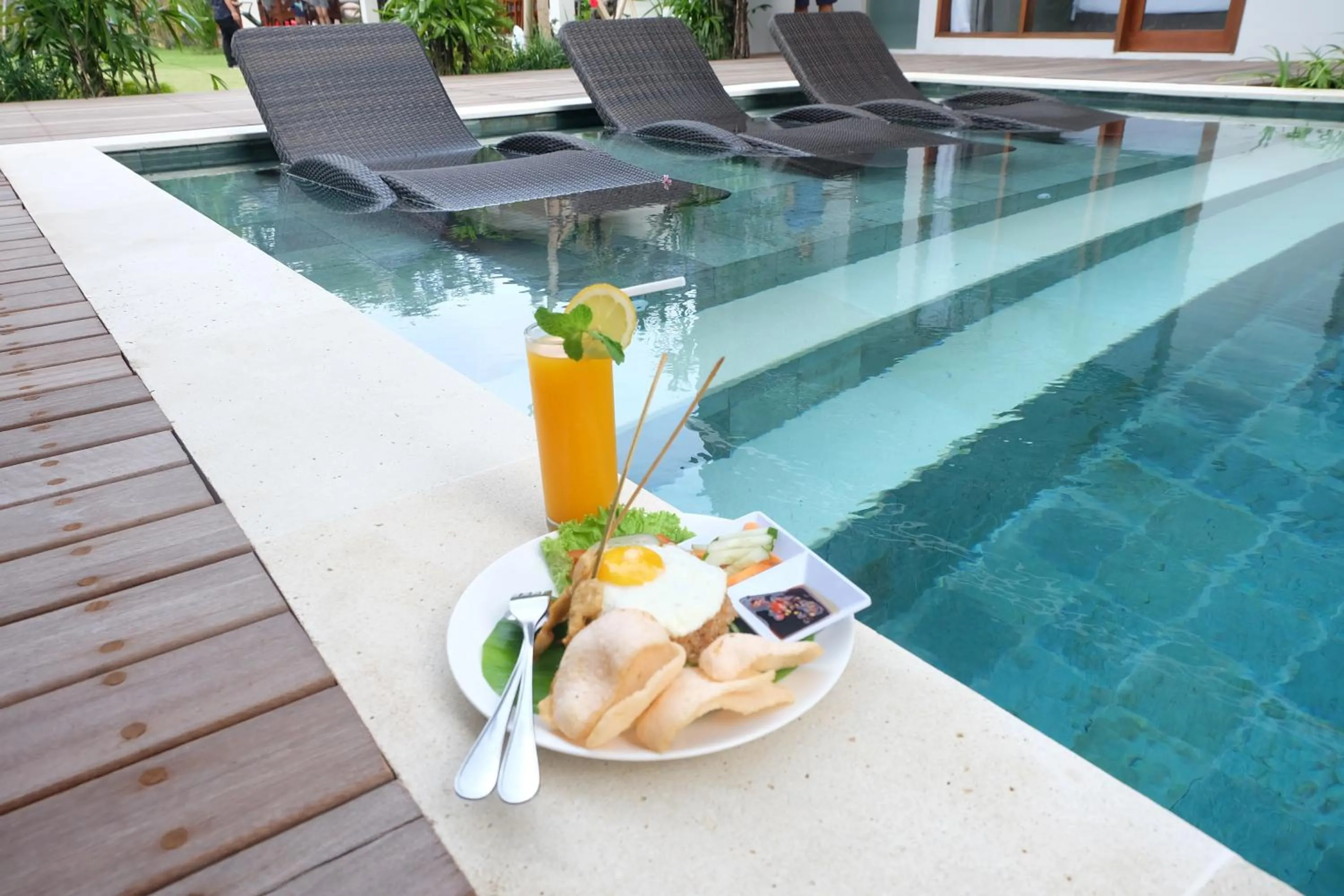 Asian breakfast in Mahana Living