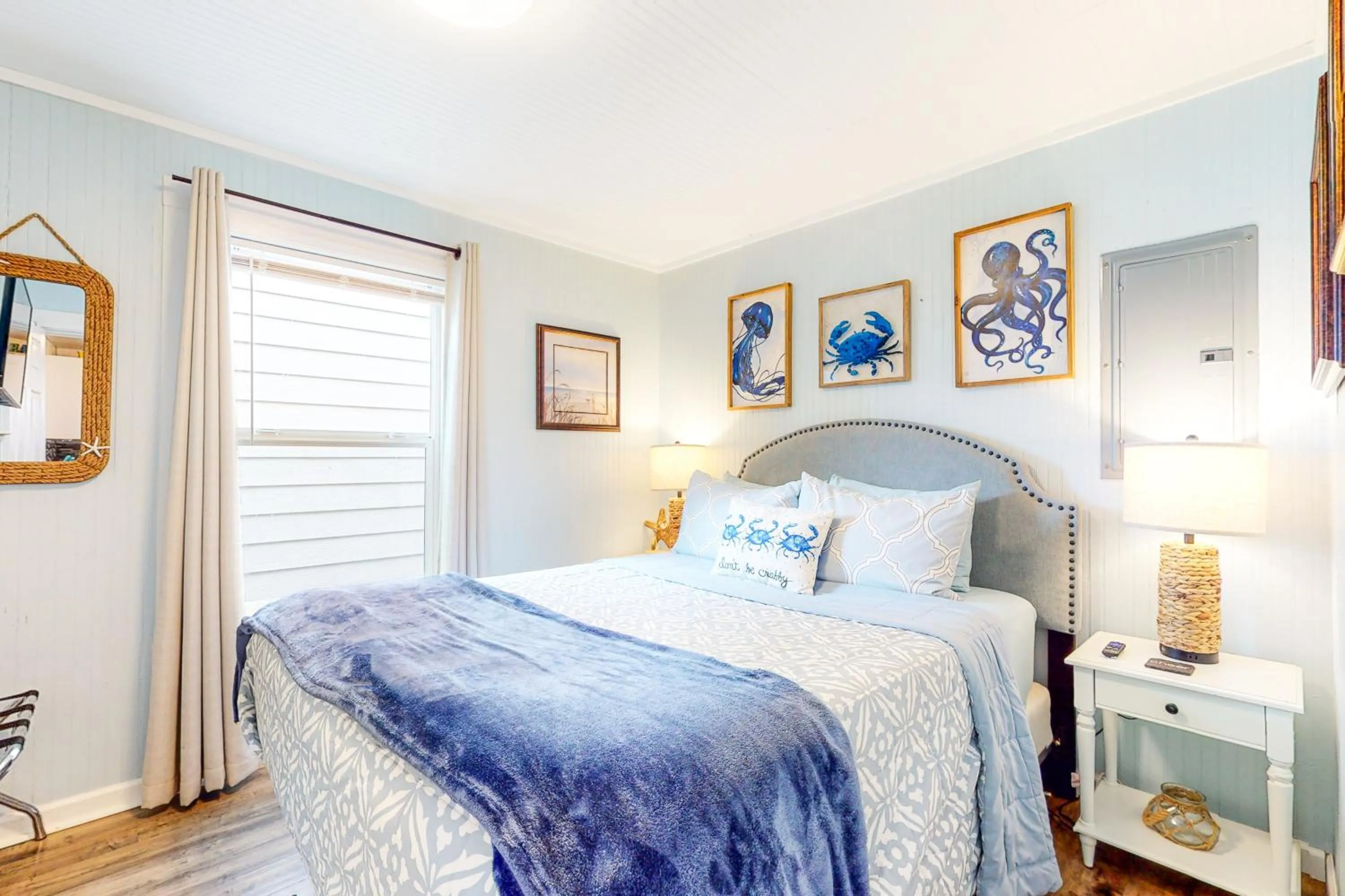 Bed in Ocean Shells Cottage