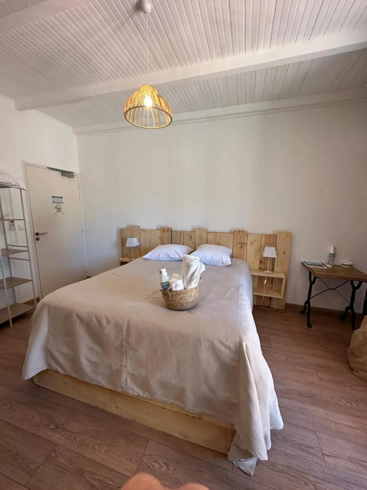 Bed in L'hôtel du Bastier