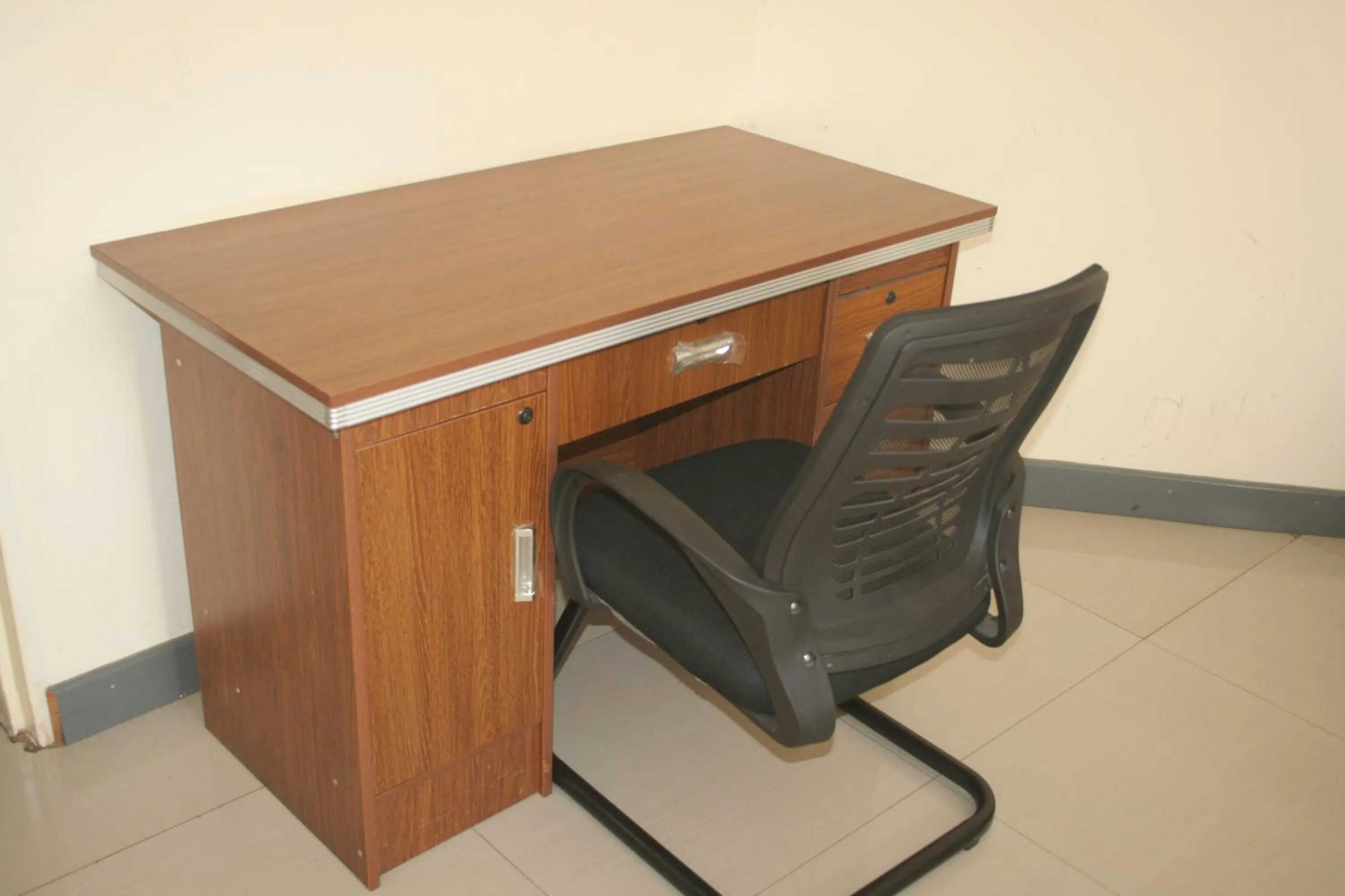 furniture in Honeybed Lodge