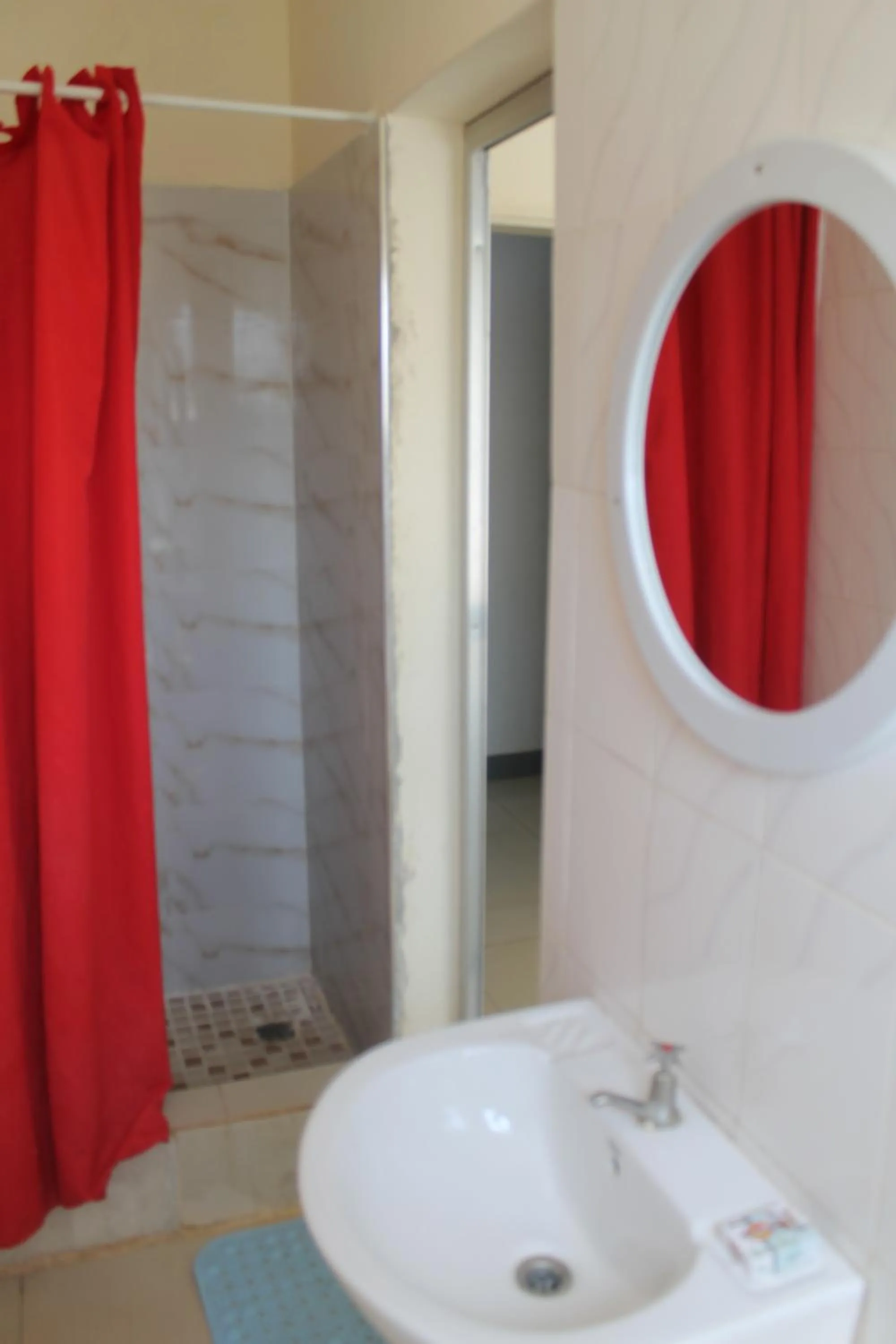 Shower in Honeybed Lodge